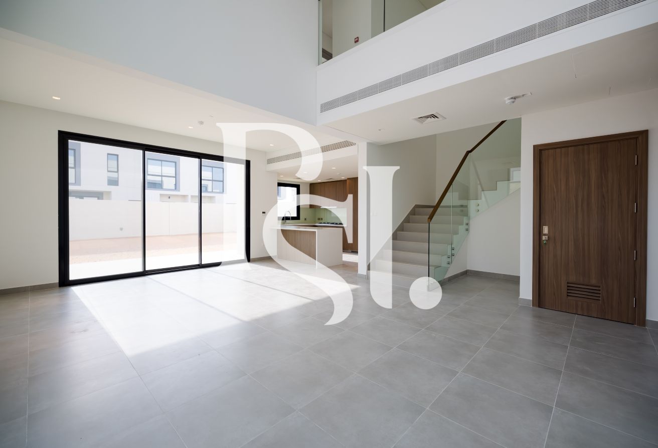 Single Row | Overlooking Community Center | Hot Price