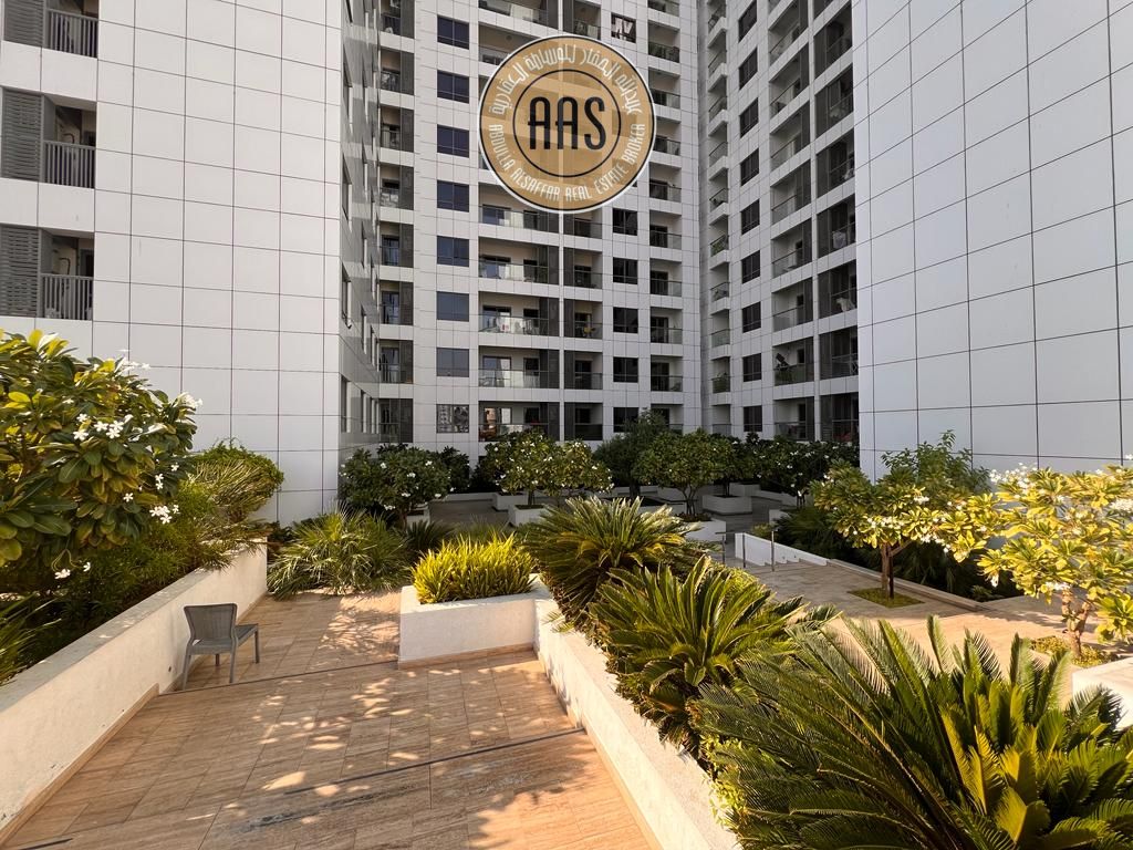 A hot offer for families Beautiful Well maintained building 1;bhk apartment available now
