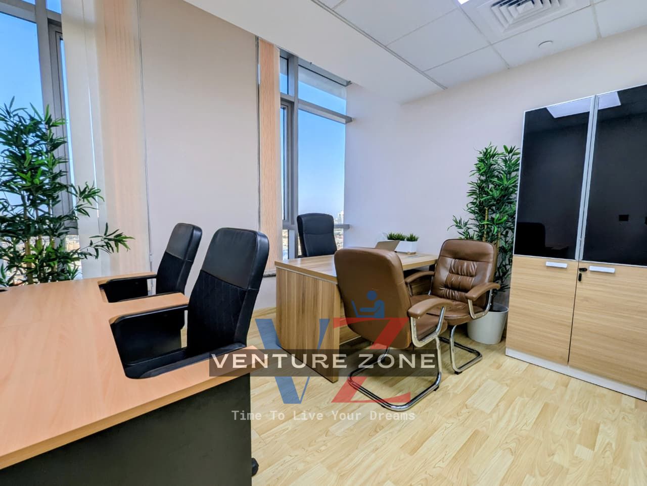 Fancy a view? Elegant plug-play offices on Fahidi Heights with Creek View| Sharaf DG Metro