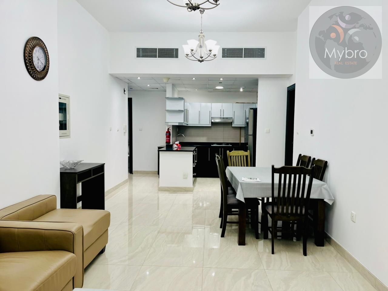 Fully Furnished / High Floor / Vacant