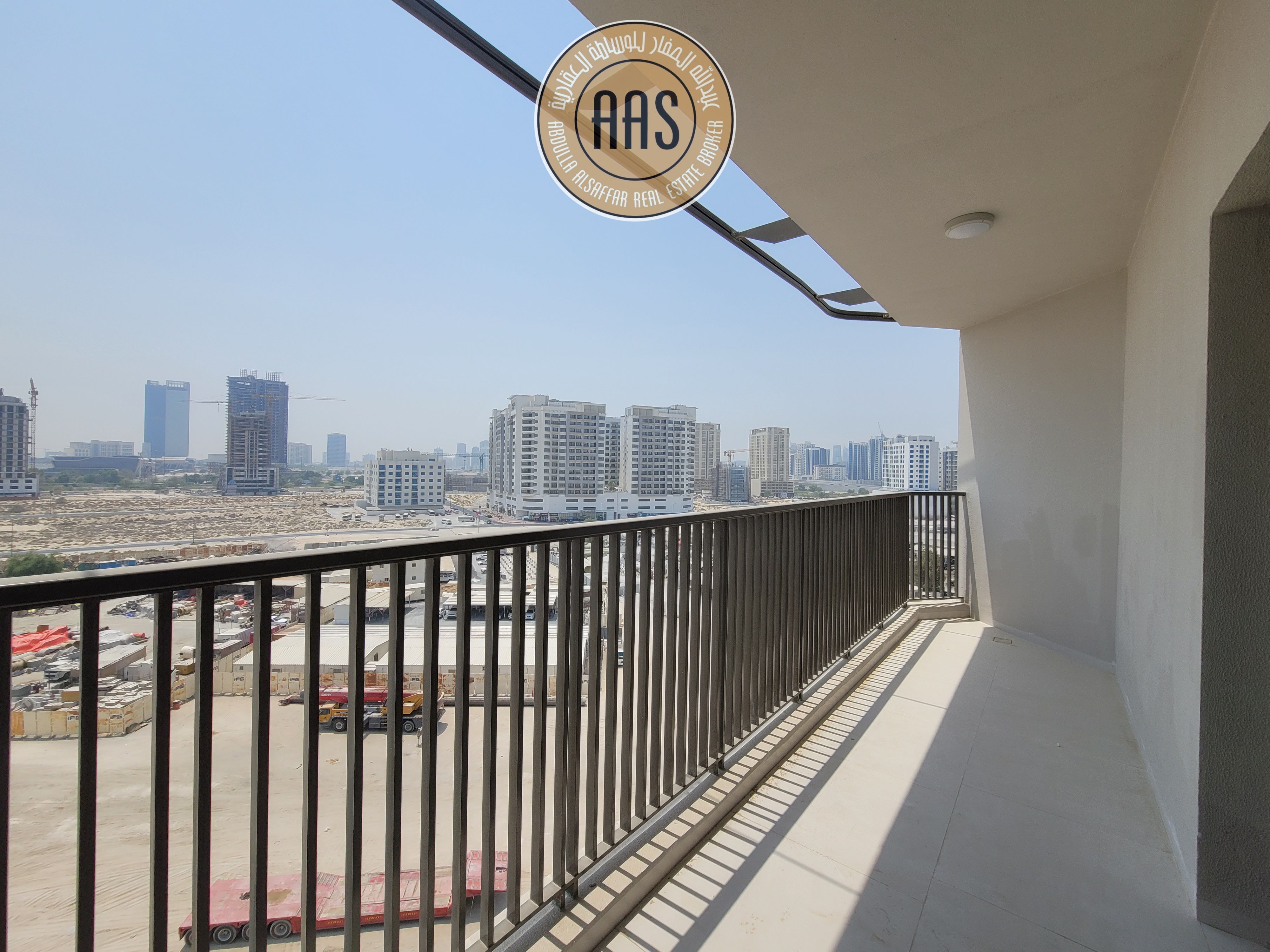 Brand New Spacious 3-BHK + Maid Room || Prime Location & No Construction Facing || Premium Amenities
