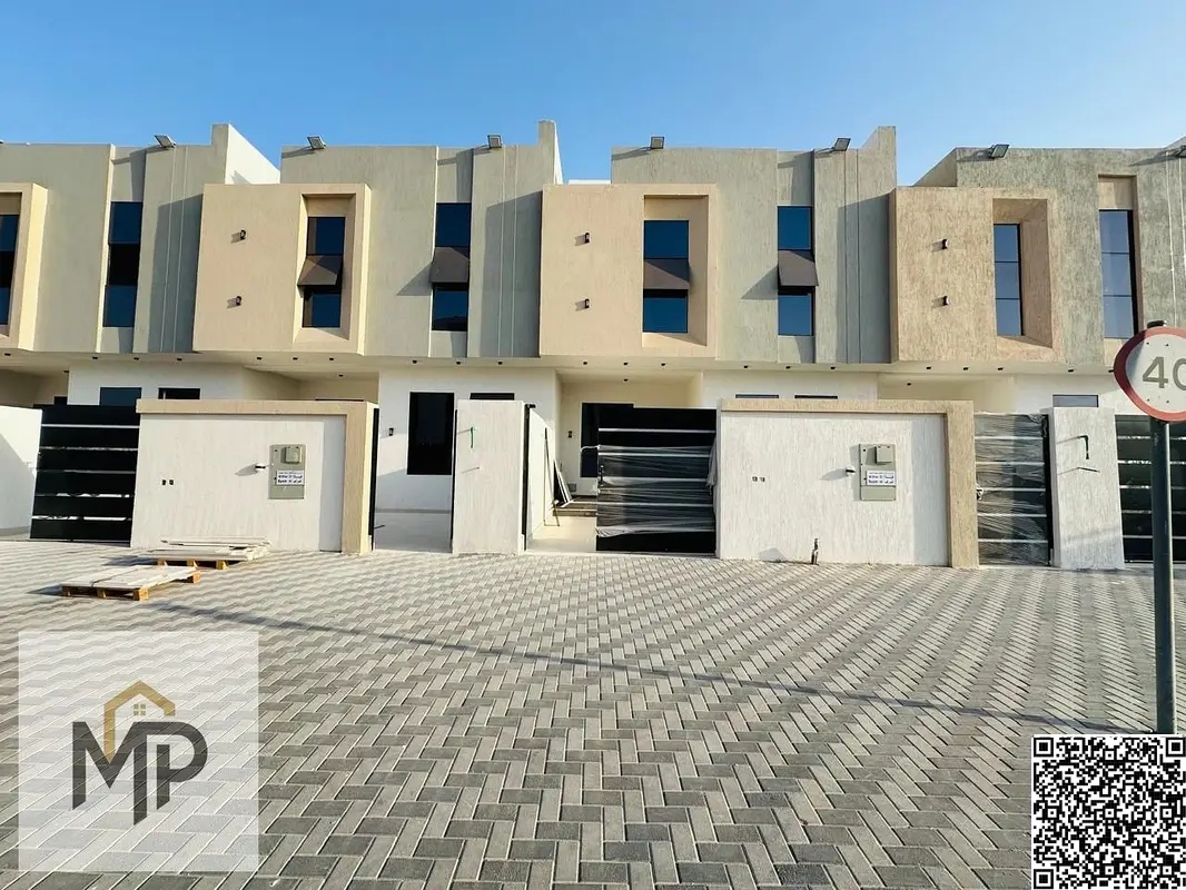 Your chance to own a villa, including registration and ownership fees, ready to move in, close to all services, with luxurious designs.