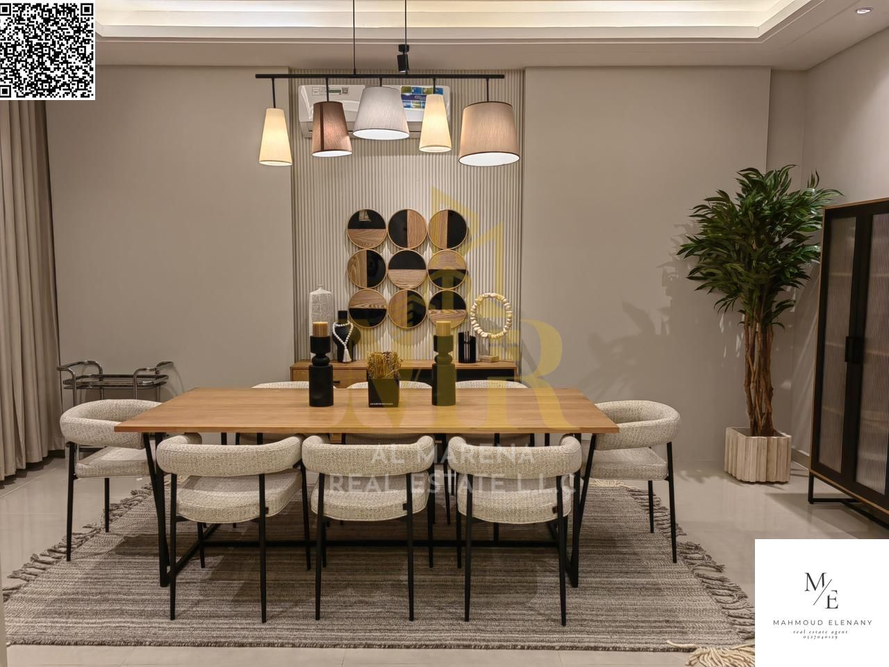 Villa for sale in Al Yasmeen, Ajman. The price includes electricity, water, air conditioning, and furnishings. Located on the main street, this villa