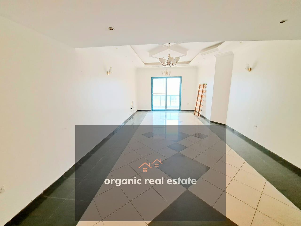 No Deposit 3 Bedroom With Balcony In Al Majaz 3 near To Corniche