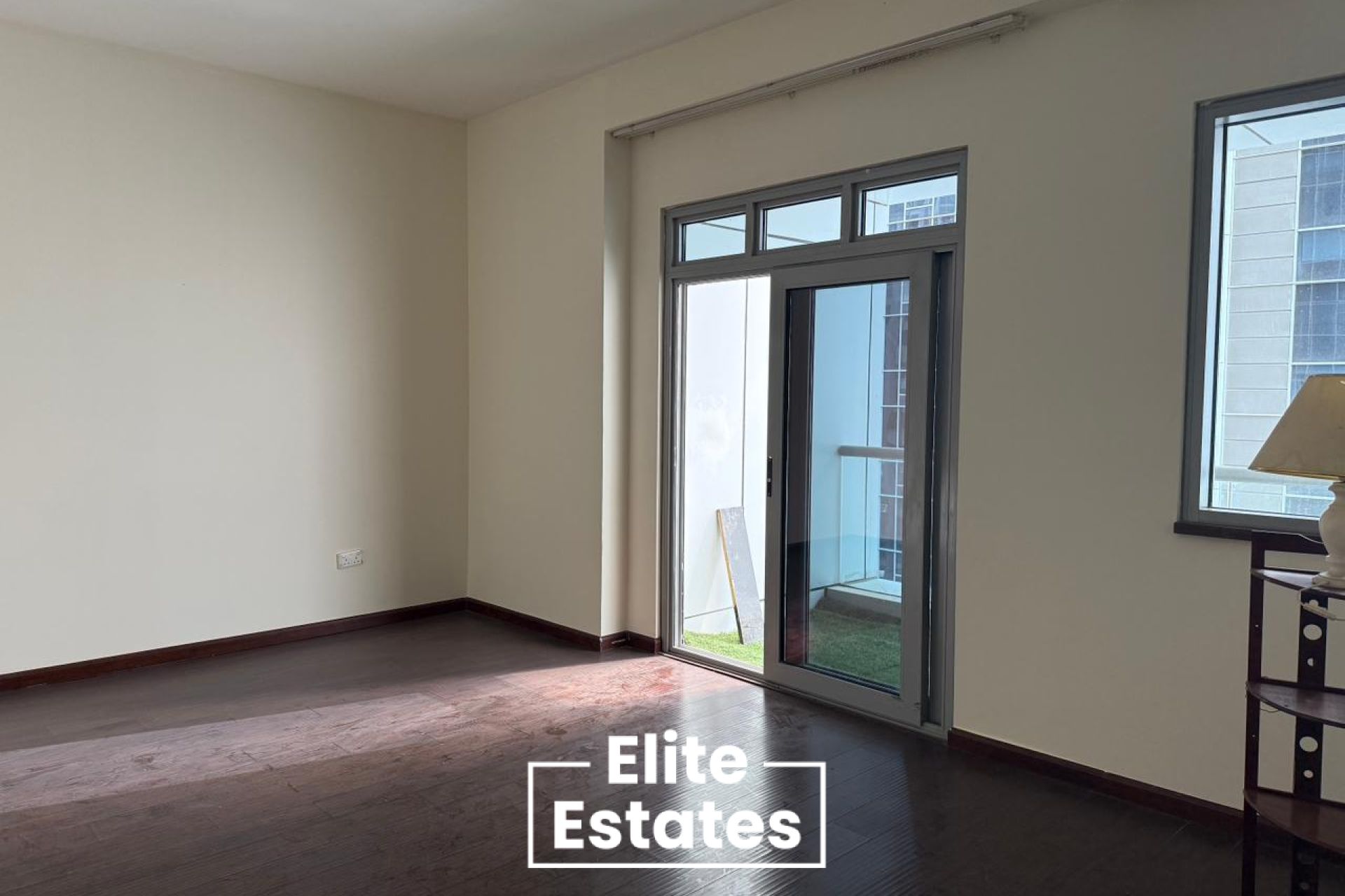 Unfurnished 2BR | Prime Location | Vacant