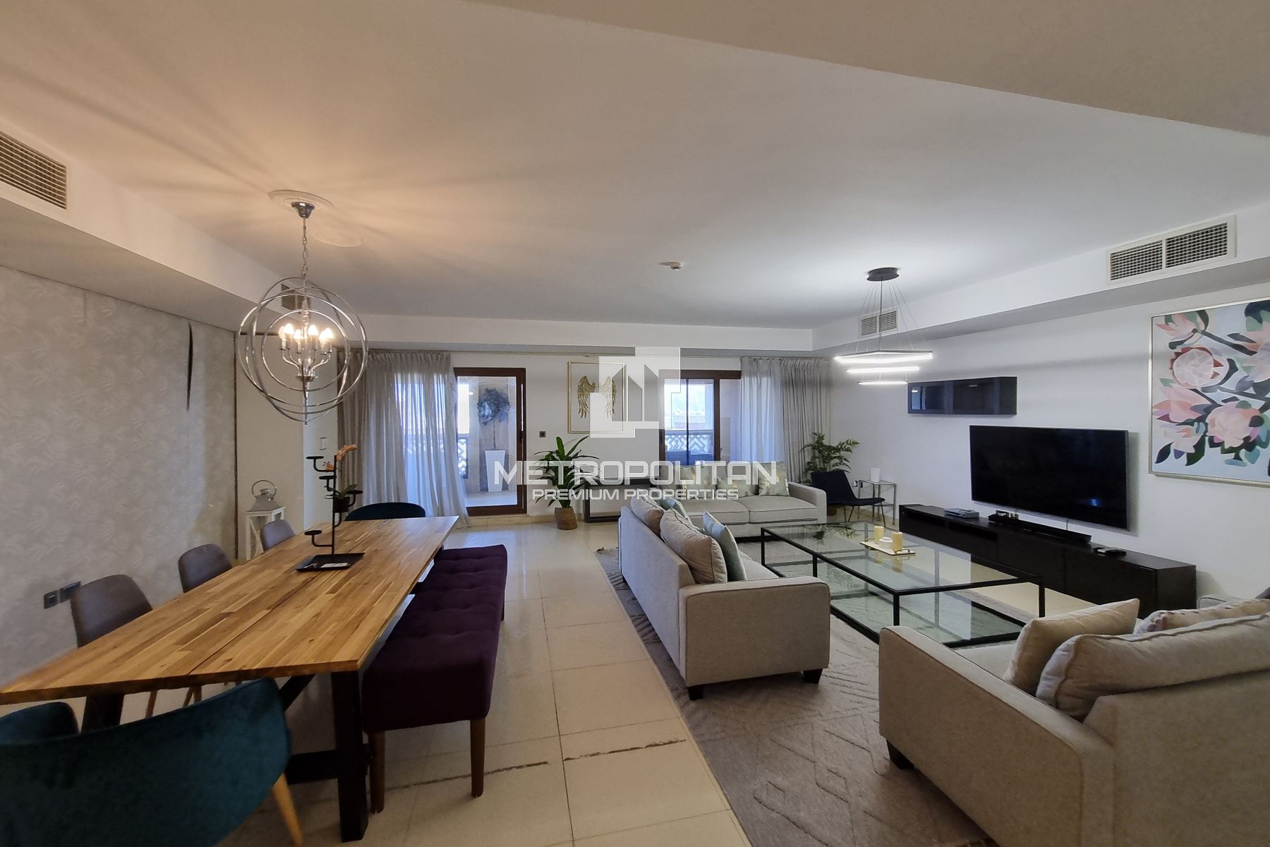 Spacious | Furnished | Beach Access| Sea View