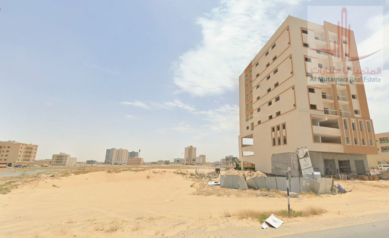 commercial land/jurf3/g+3/good location on street