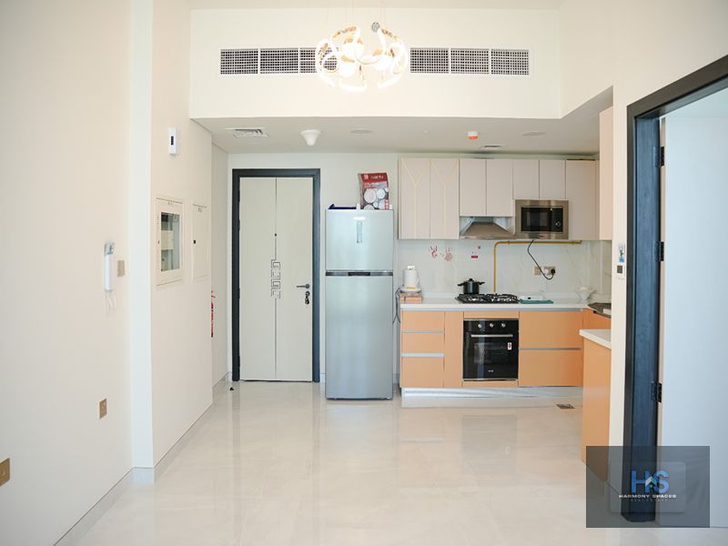 Prime Location | Full Miracle Garden View | Vacant