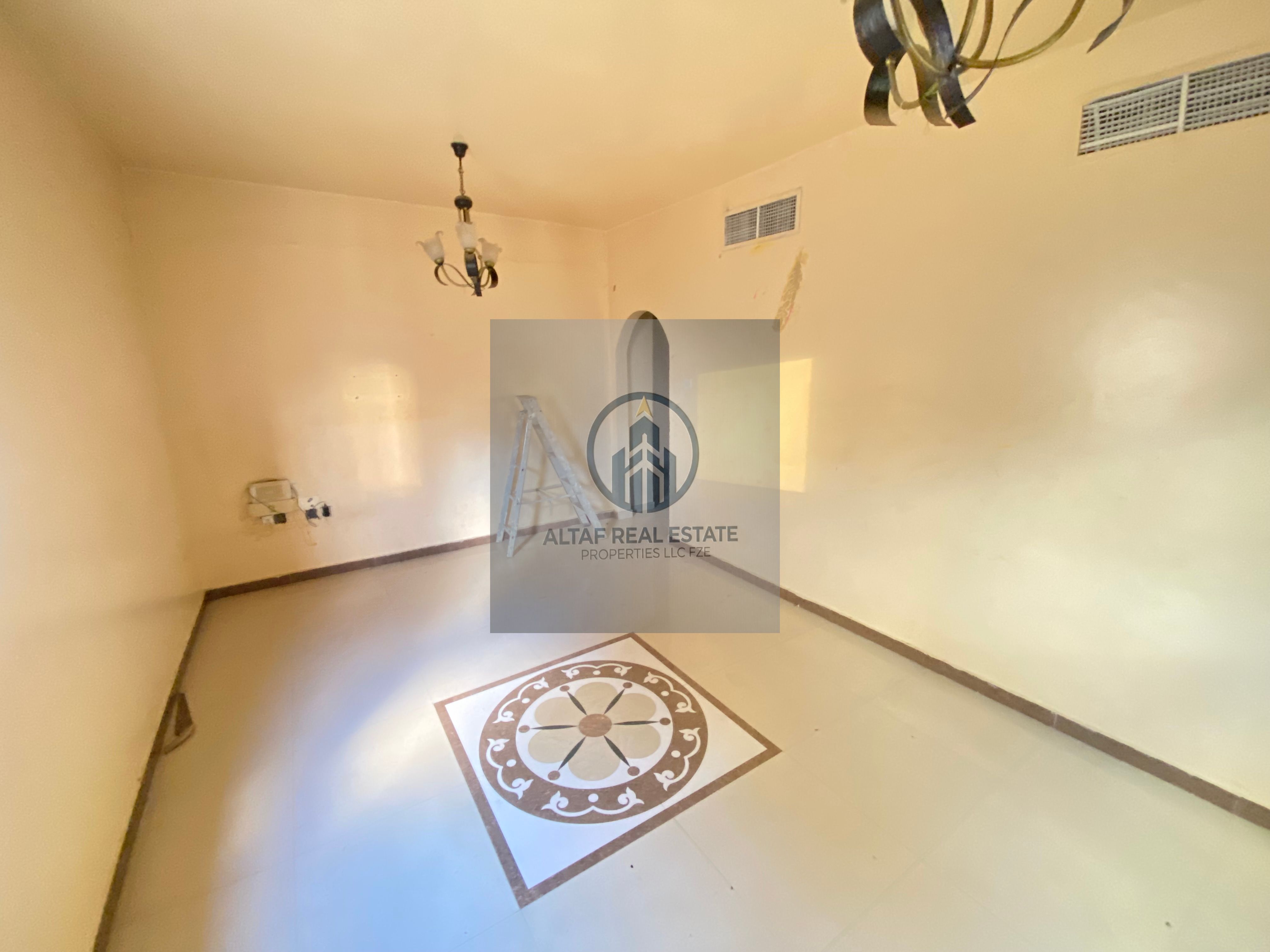 1BHK APARTMENT WITH BALCONY IN JUAT 28K NEAR LULU