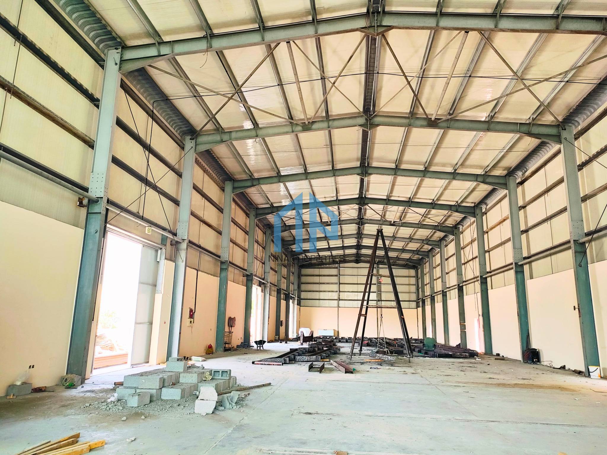 Brand New | Road Facing Showroom | Al Quoz 02