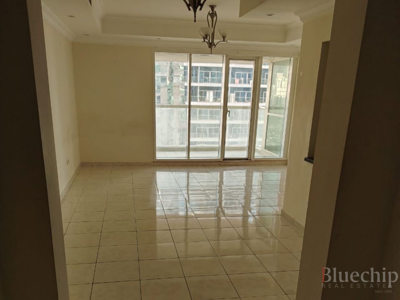 Spacious Layout | High Floor | Unfurnished