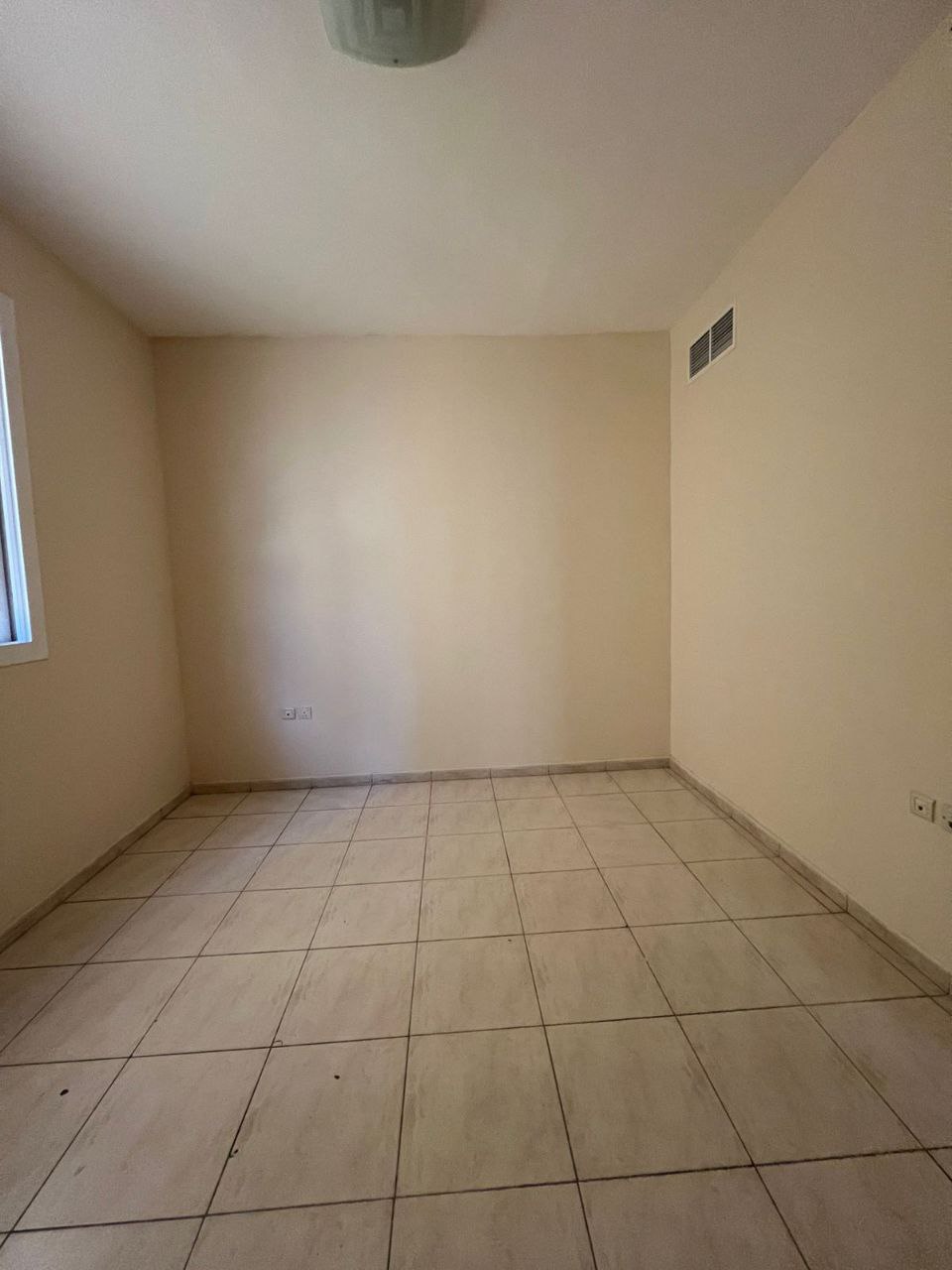 Special & Limited Offer – Last Unit Available 2-Bedroom Apartment with Living Room – Excellent Specifications