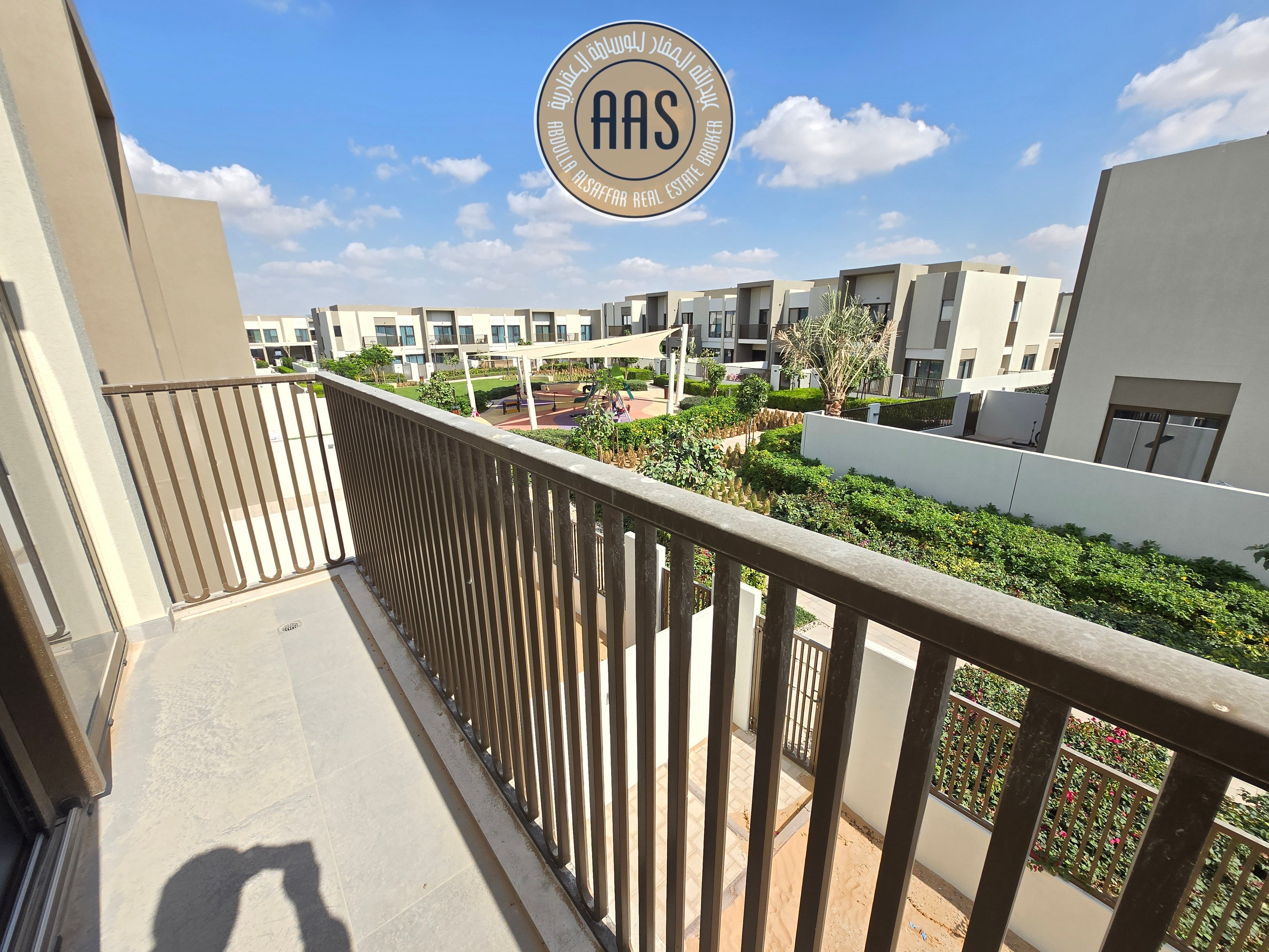 Premium End-Corner 4BR + Maid Villa Steps from Park | 200K