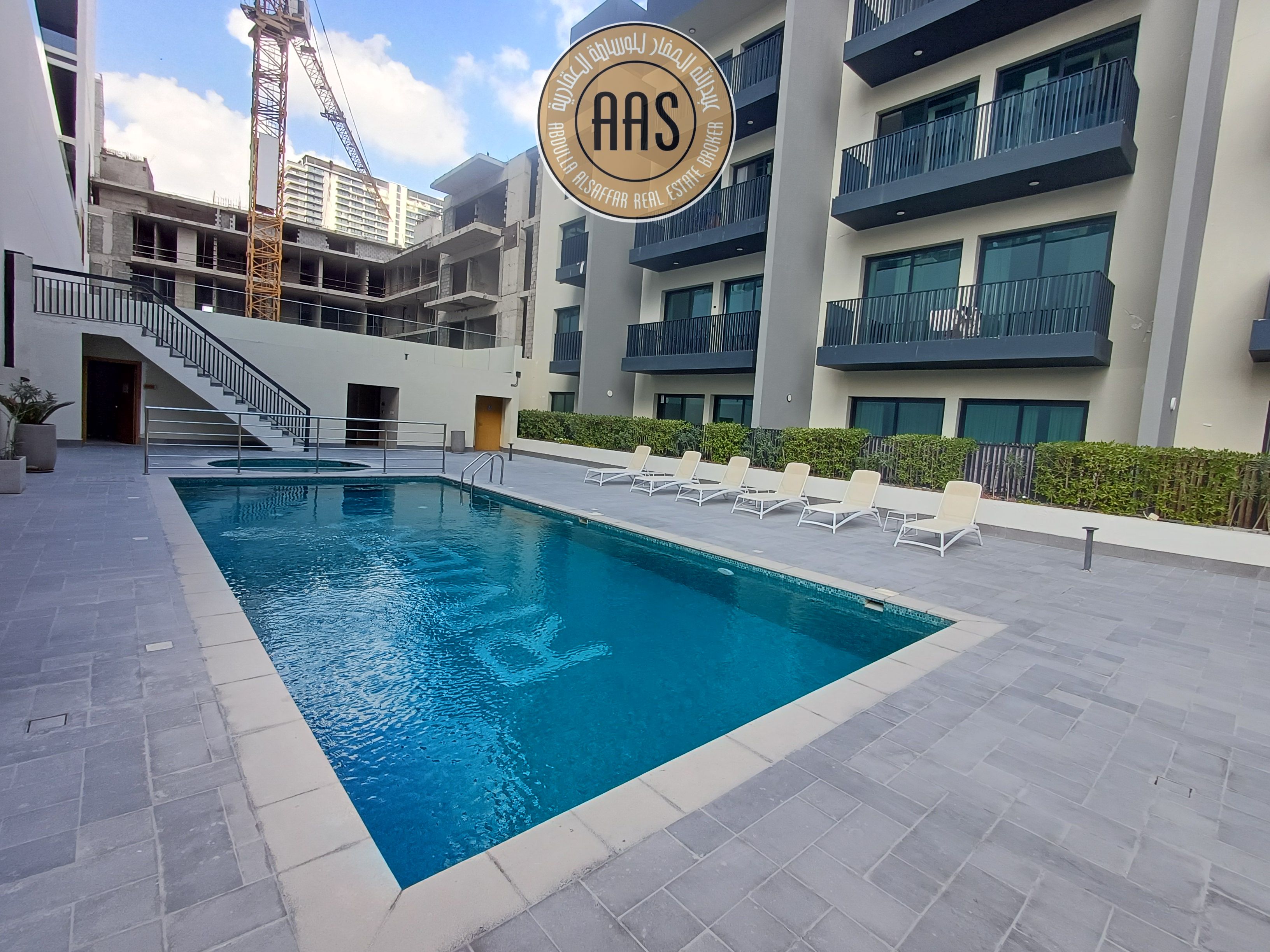 Luxurious and spacious 1BHK apartment with Fully equipped kitchen only 80k ready to move