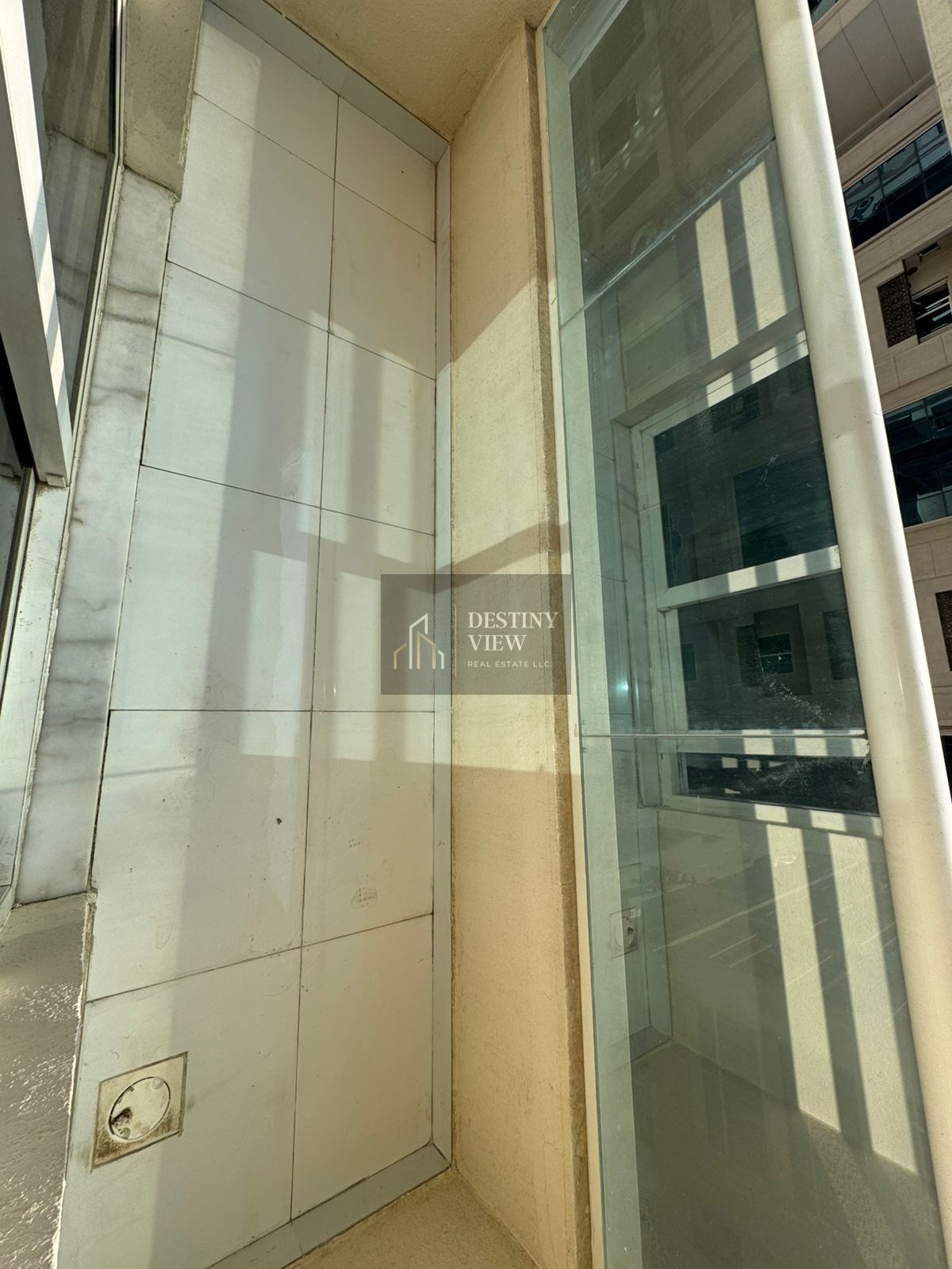 OPEN VIEW || LAVISH 2-BHK || WARDROBES+PARKING ||