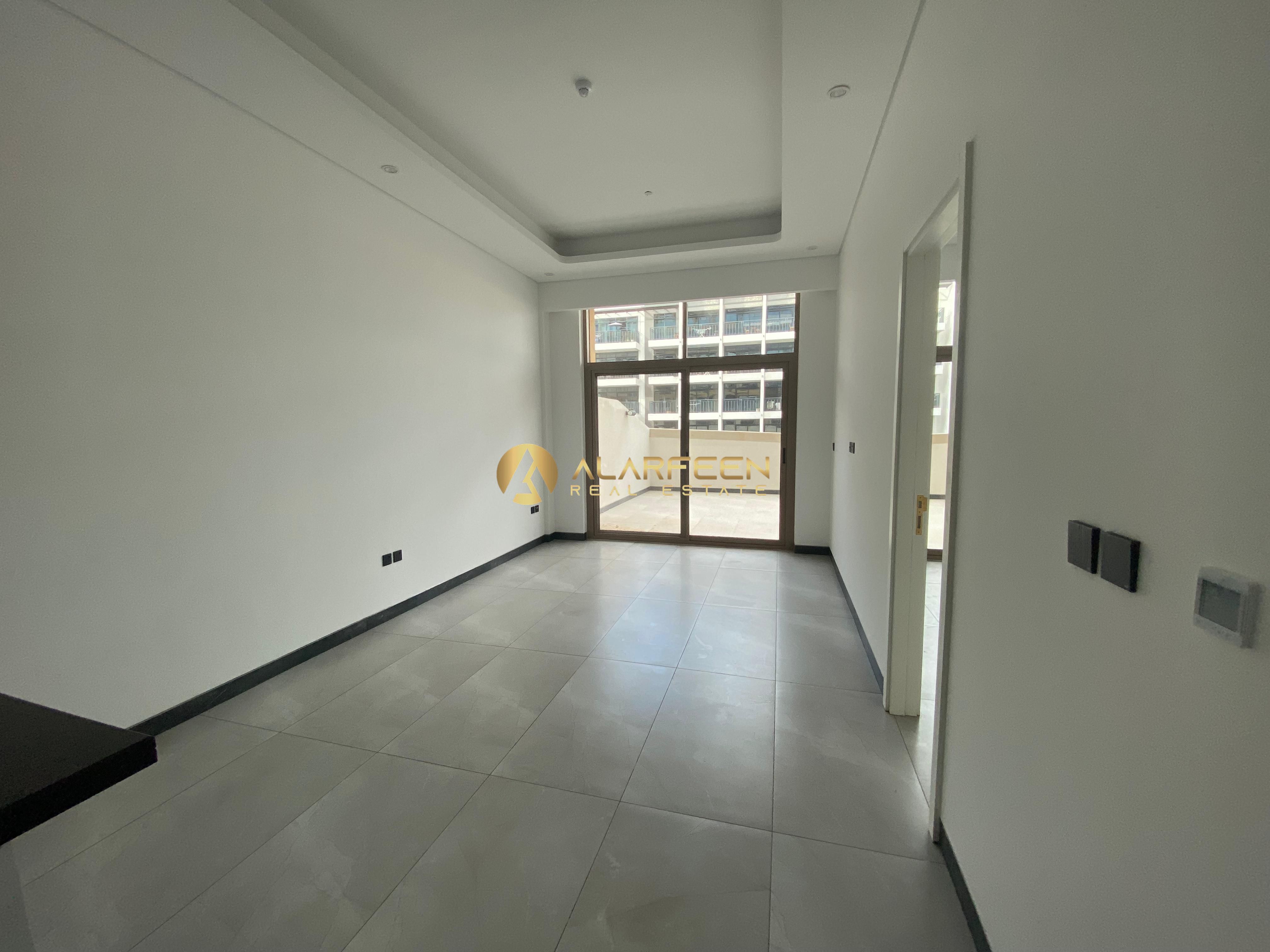 Road Facing | Fitted Kitchen | Call Now