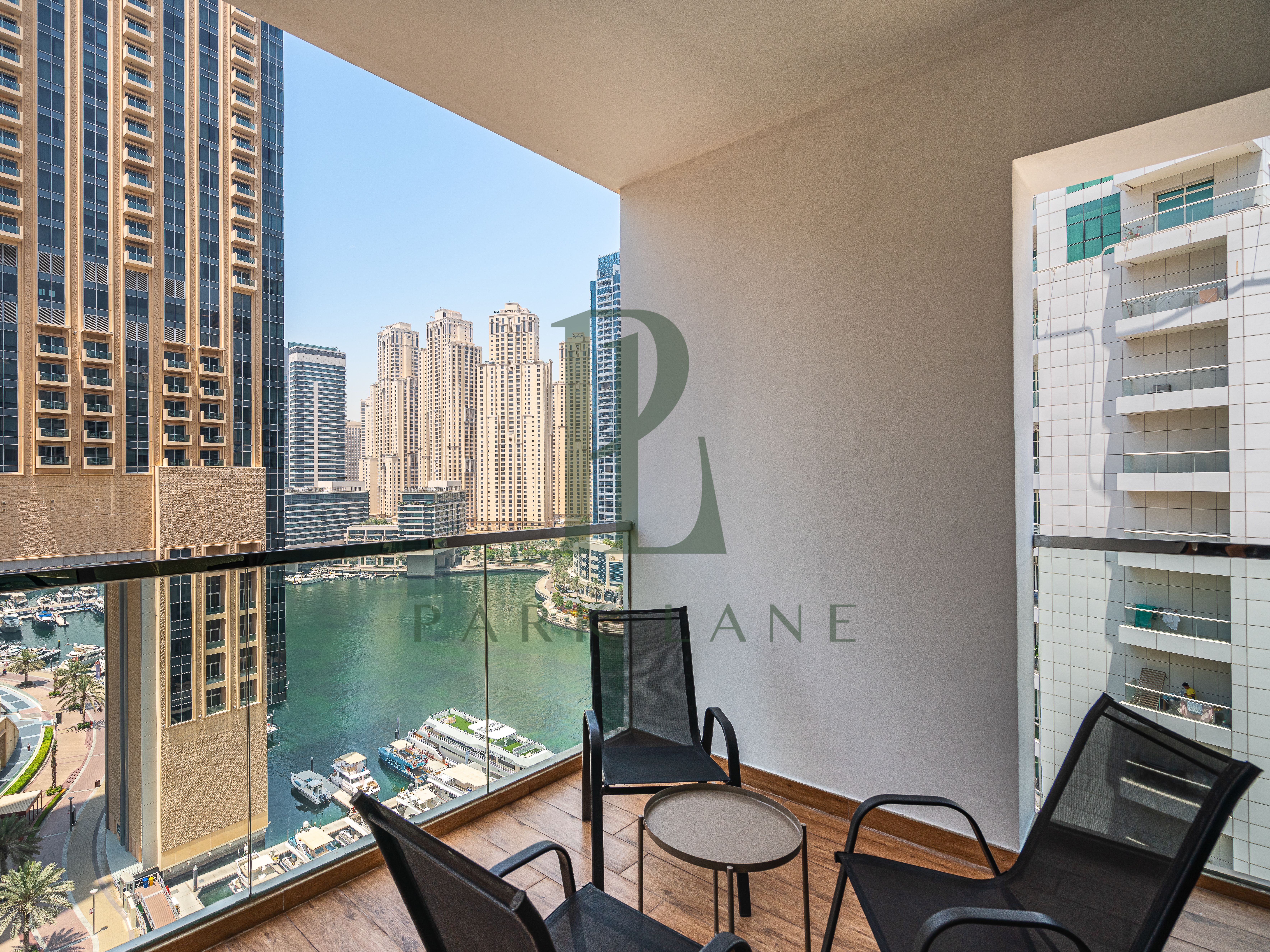 Hotel Style Service| Bills Included | Marina View
