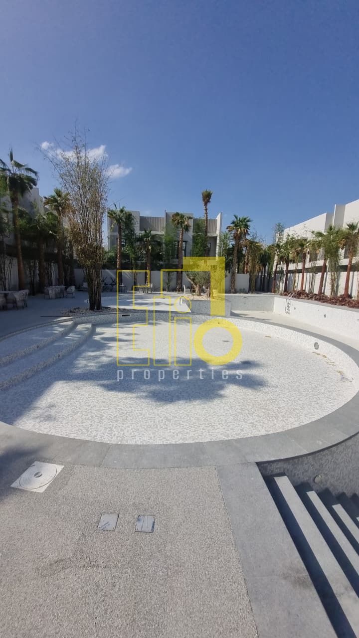 GUENUINE|2BHK TOWNOUSE|B2B|UNFURNISHED|TENANTED