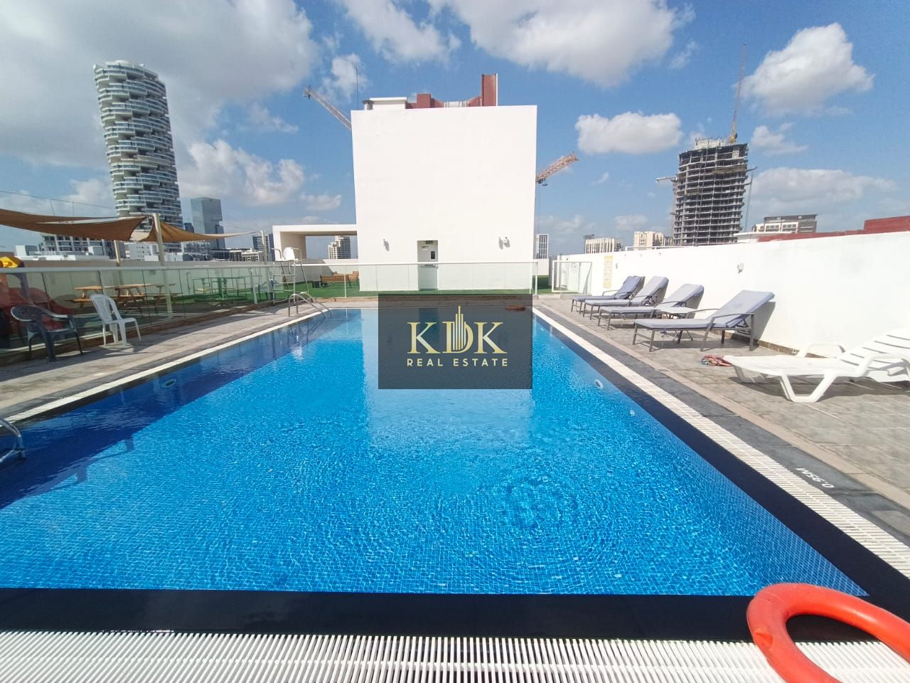 2 bed | Best Ammenities | Spacious