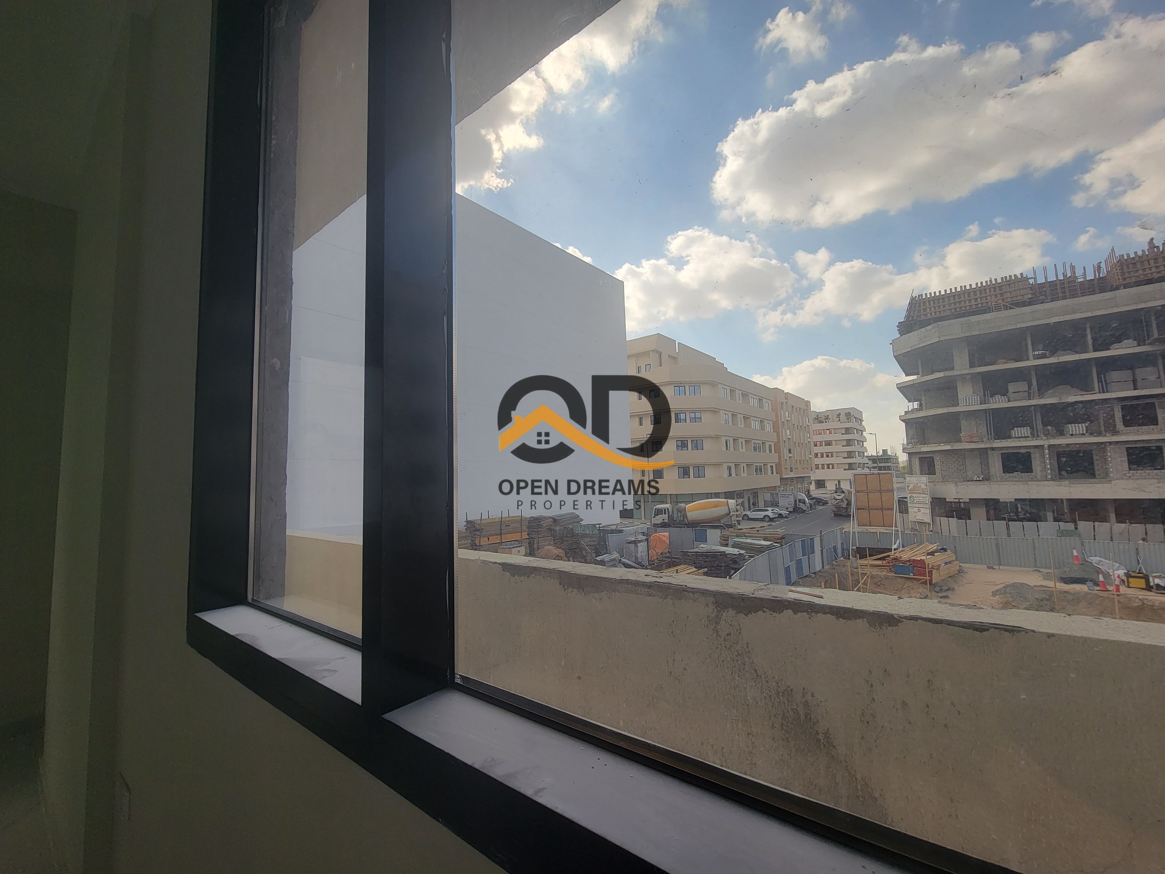 Brand new 1bhk apartment with balcony