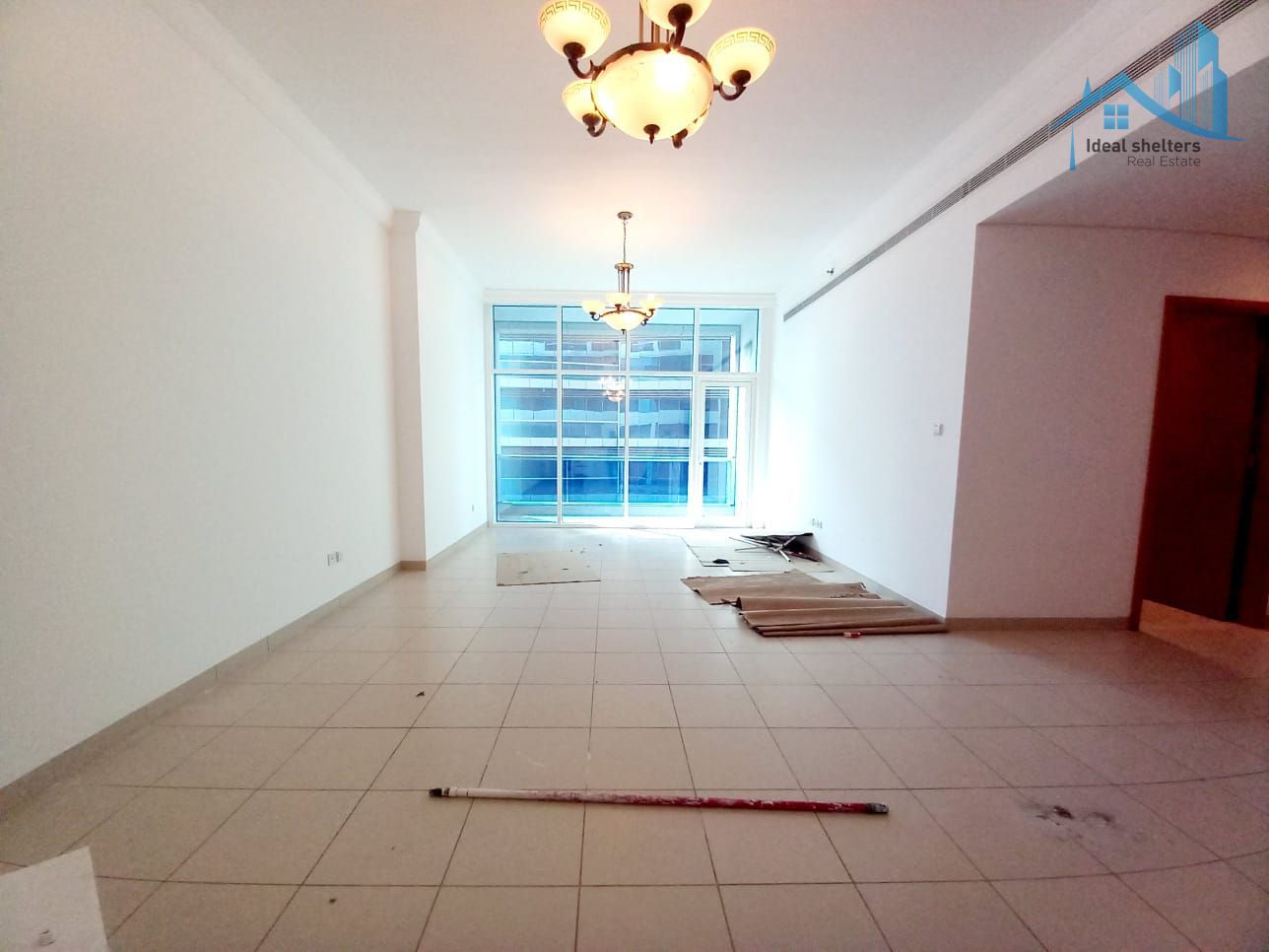 SPECIOUS 2BHK || CHILLER FREE || BUSINESS BAY ||