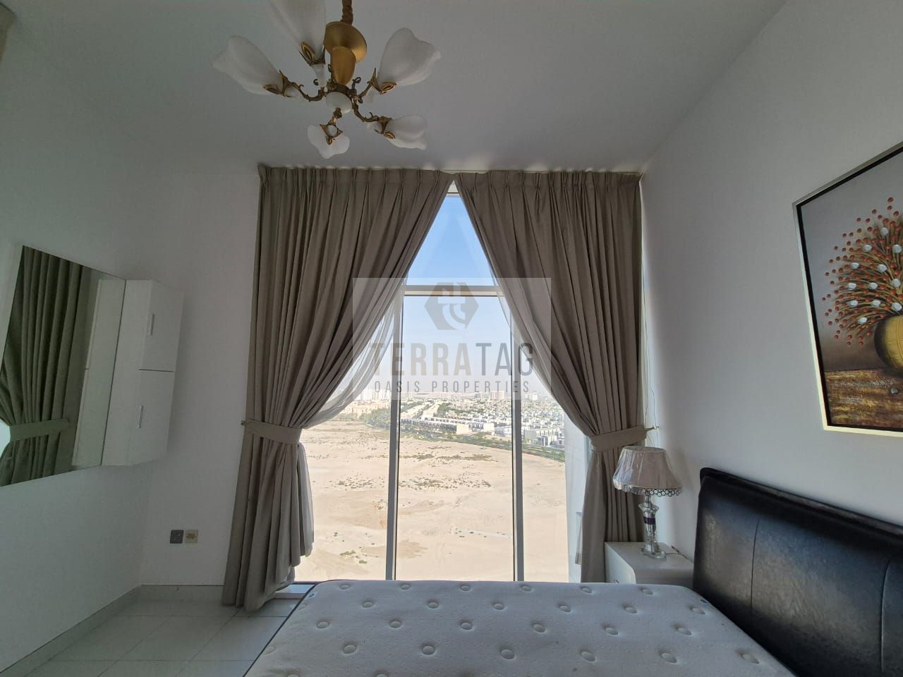 FULLY FURNISHED ll 2BHK ll NEAR TO METRO