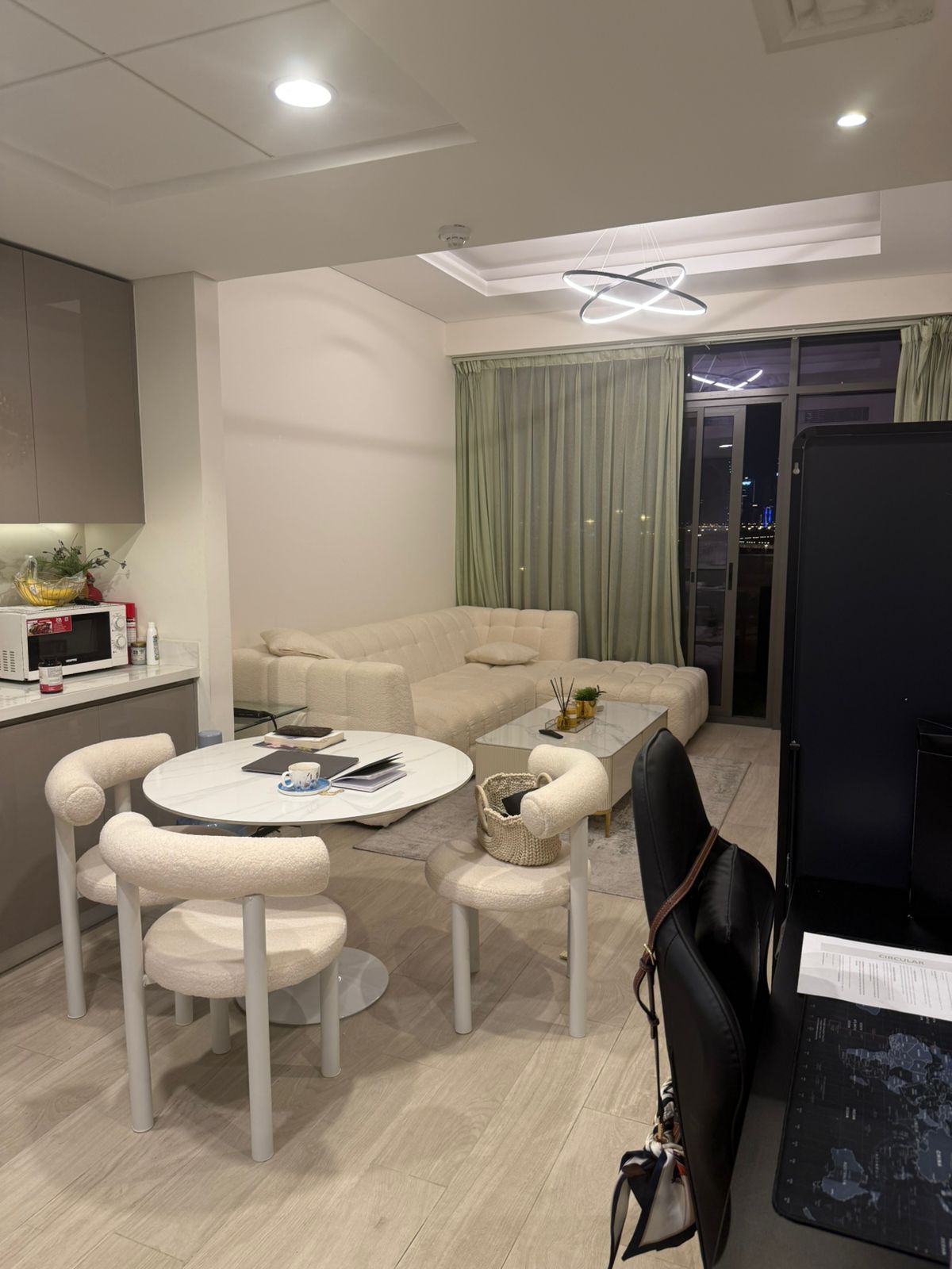 Spacious | Fully Furnished | 1 Bedroom | Low Floor | Full Burj Khalifa View | Parking | Well Maintained | Viewing Possible| Available From 07 02 2026