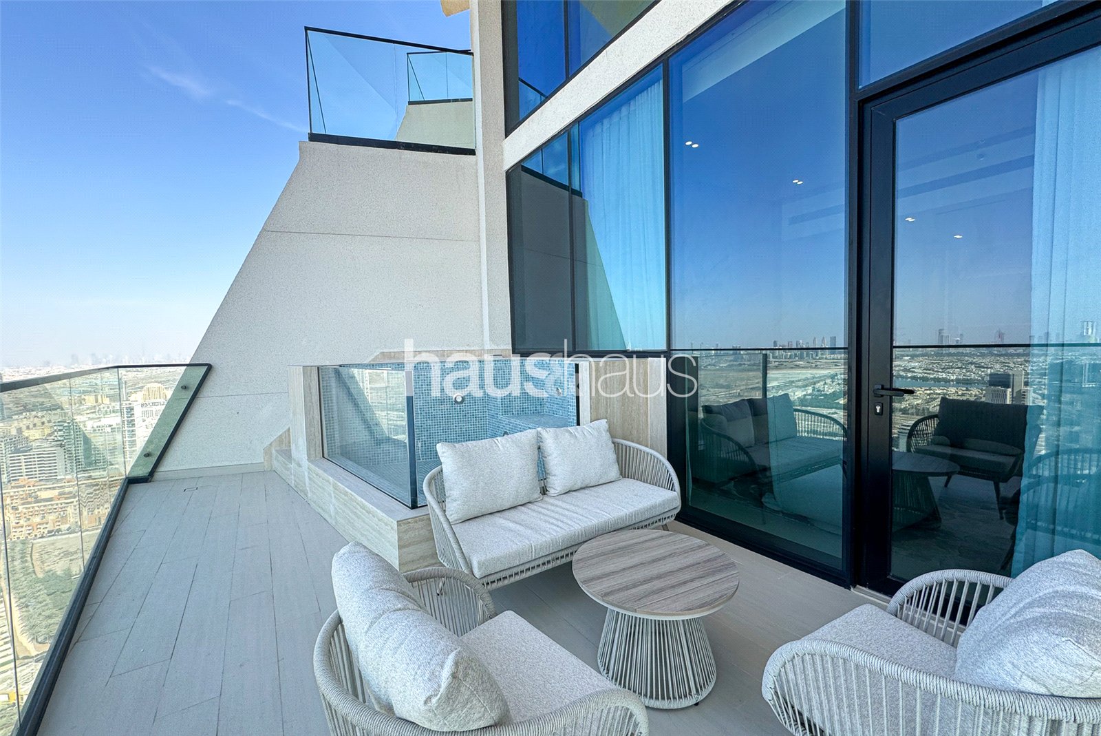1 Bed+Study | 12 Cheques | High Floor | Furnished