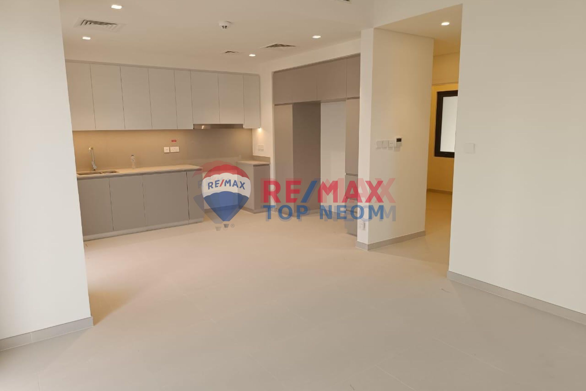 SPACIOUS LIVING || NEAR TO PARK || PRIME LOCATION