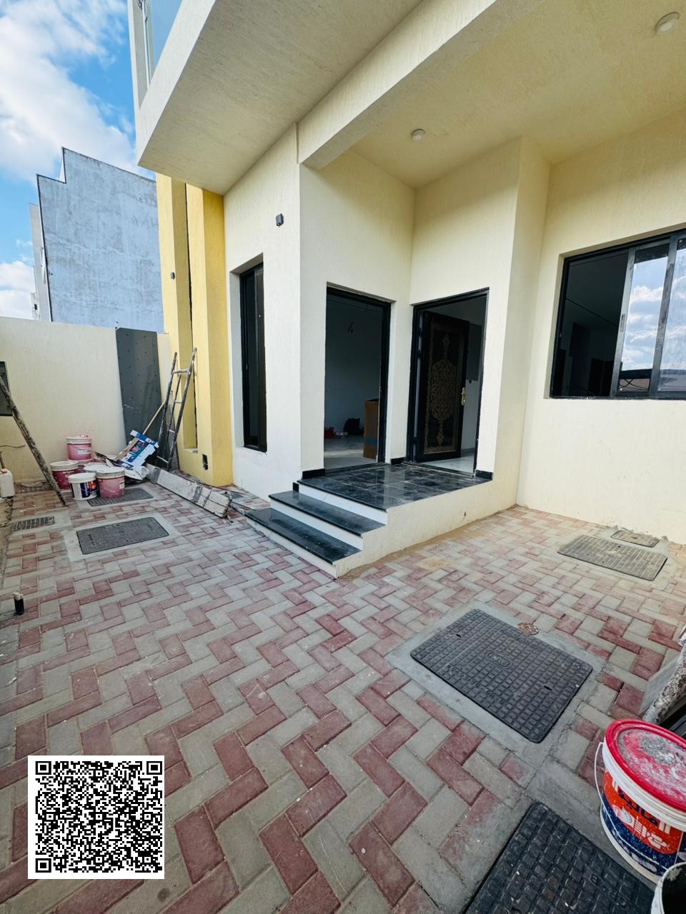 eady Townhouse for Immediate Sale Very good design with a strong and well-planned structure. Constructed by a reputed company and built to high-qualit