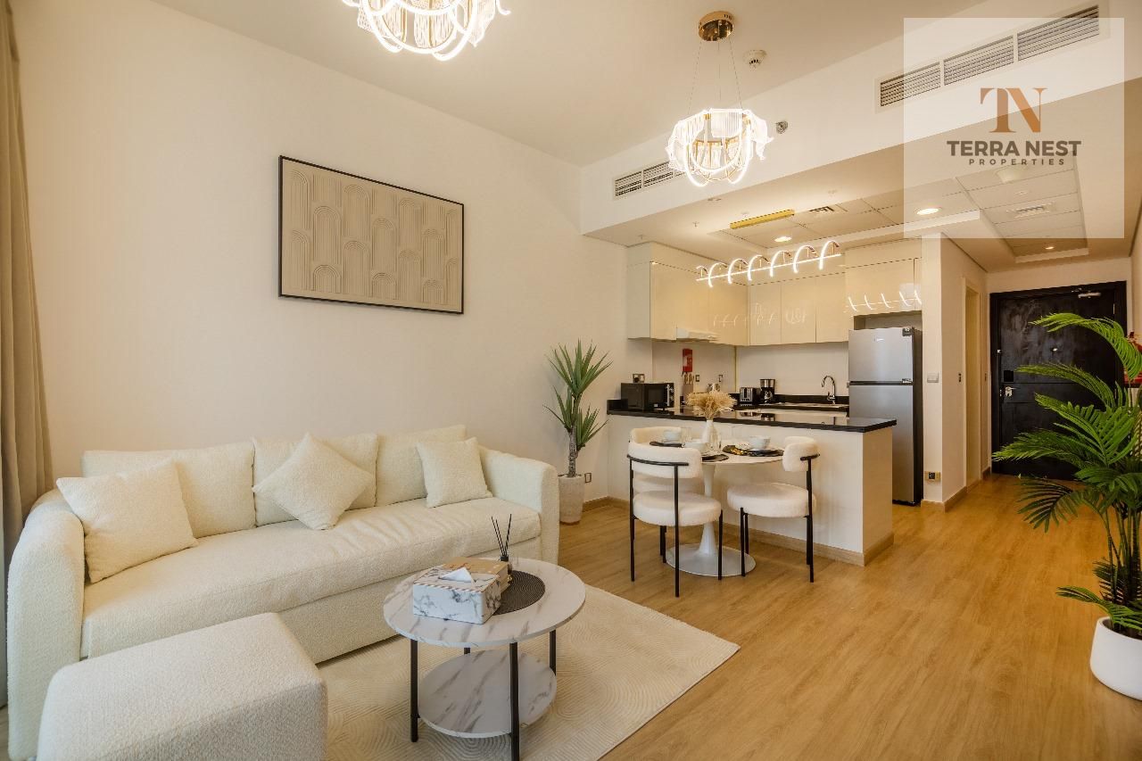LUXURIOUSLY FURNISHED 1 BR | HIGH FLOOR | SPACIOUS