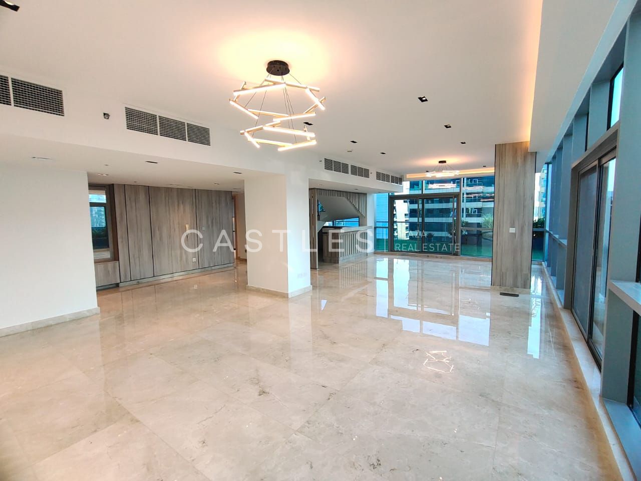 Ready To Move In | Luxury Penthouse For Rent | High Floor
