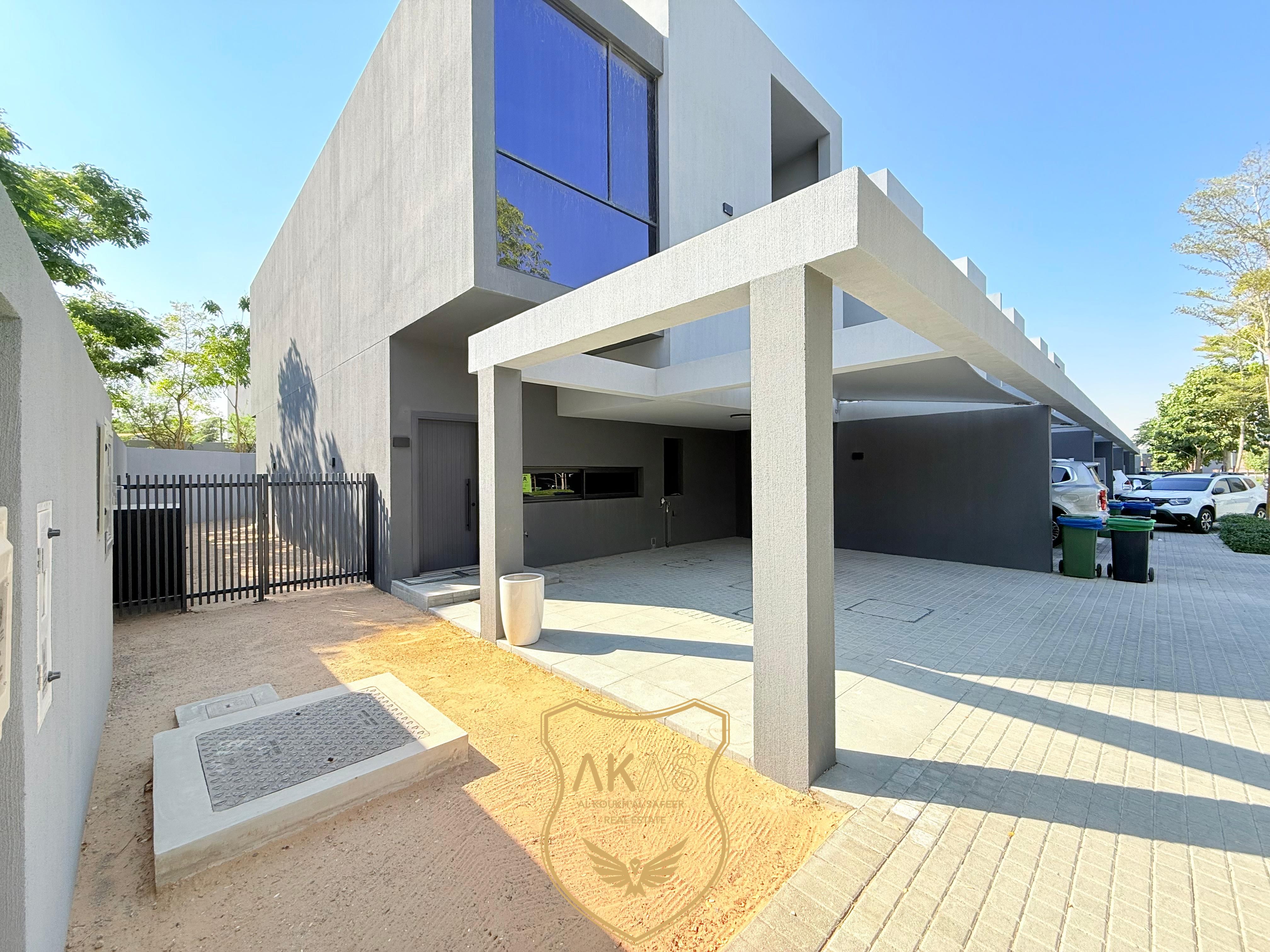 CORNER/3BHK/AL MASTER ROOM/FULLY SMART HOME/IN JUST 140K