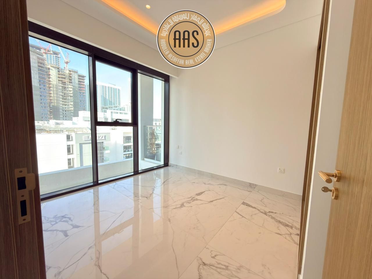Brand New!! Luxurious and spacious 1BHK apartment with chiller-free only 85k ready to move