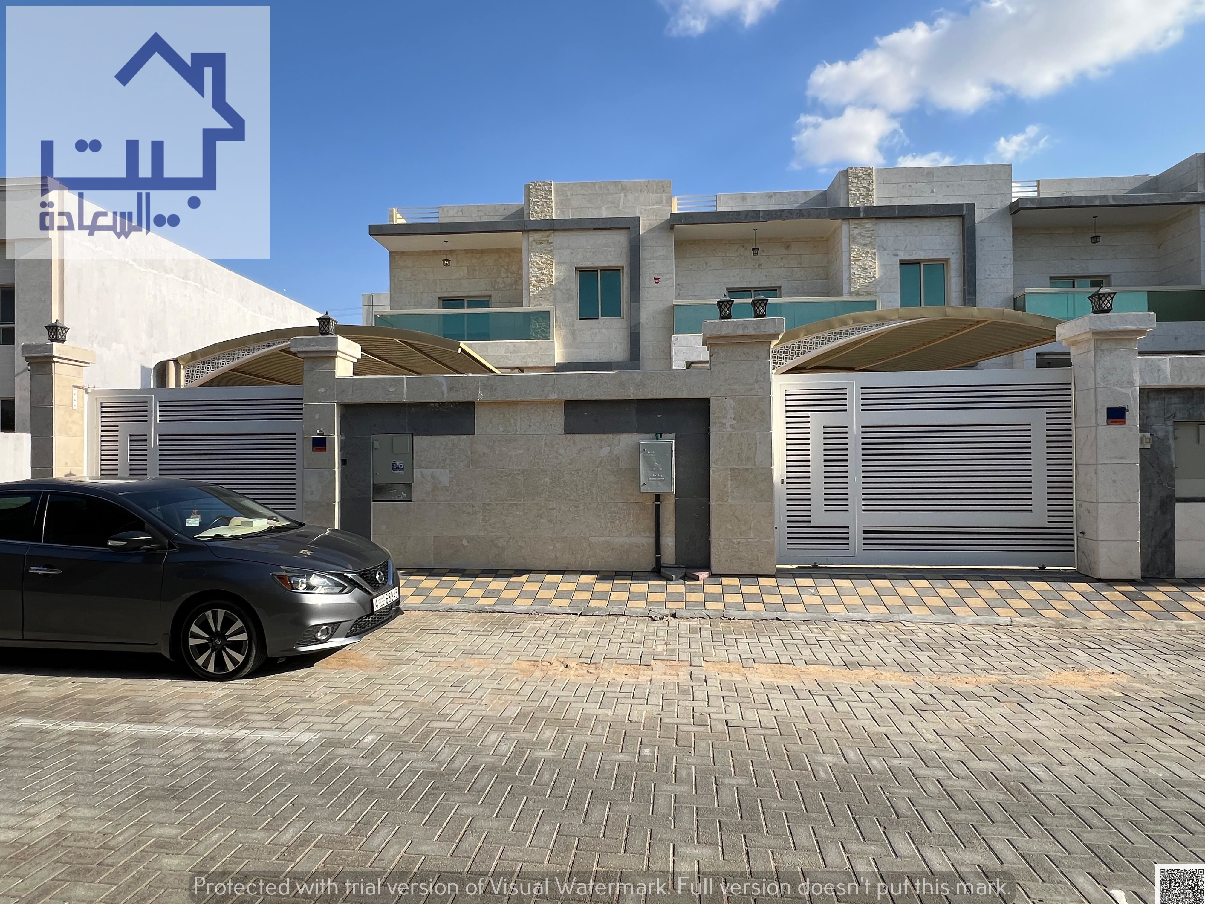 Modern villa for rent in Al Yasmin, first occupancy, ready to move in. It consists of two floors, 5 master bedrooms, a majlis, and a living room.
