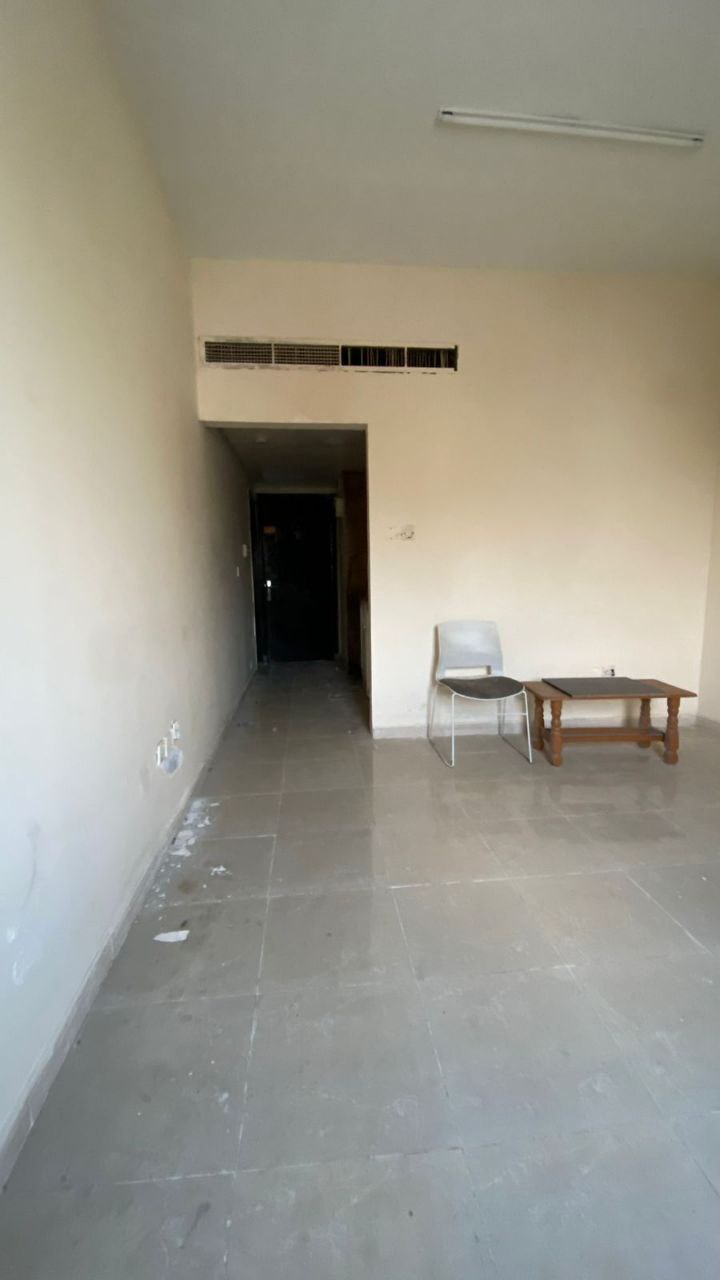 Limited-Time Offer – Last Unit Available A distinctive family apartment with excellent features
