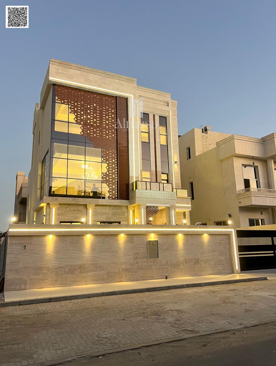 Spacious Luxury Villa in a Strategic Al Alia Location