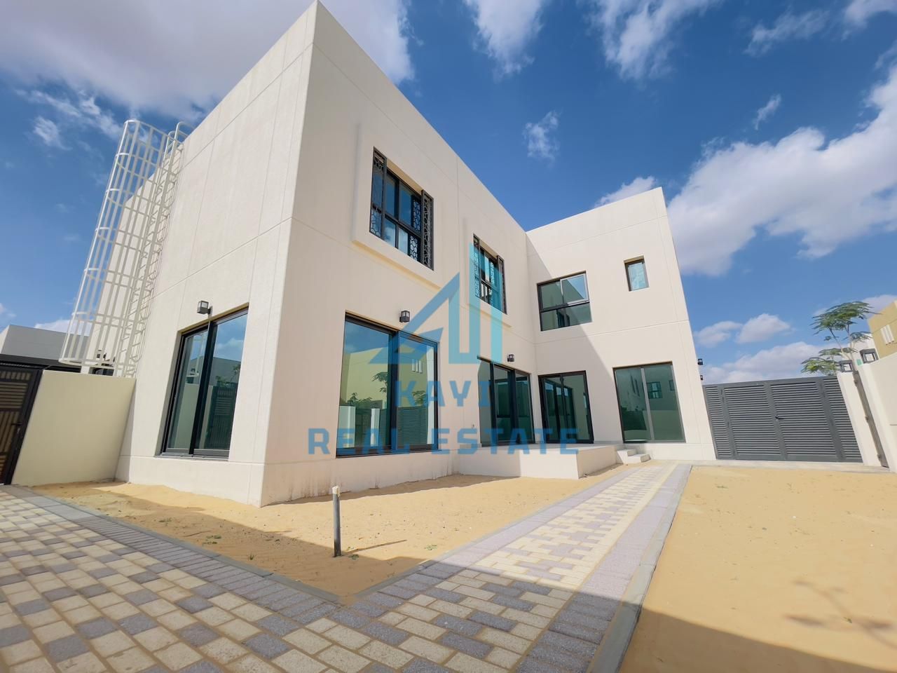 Ultra-Luxury 5-Bedroom End Unit Villa in Sharjah Sustainable City
