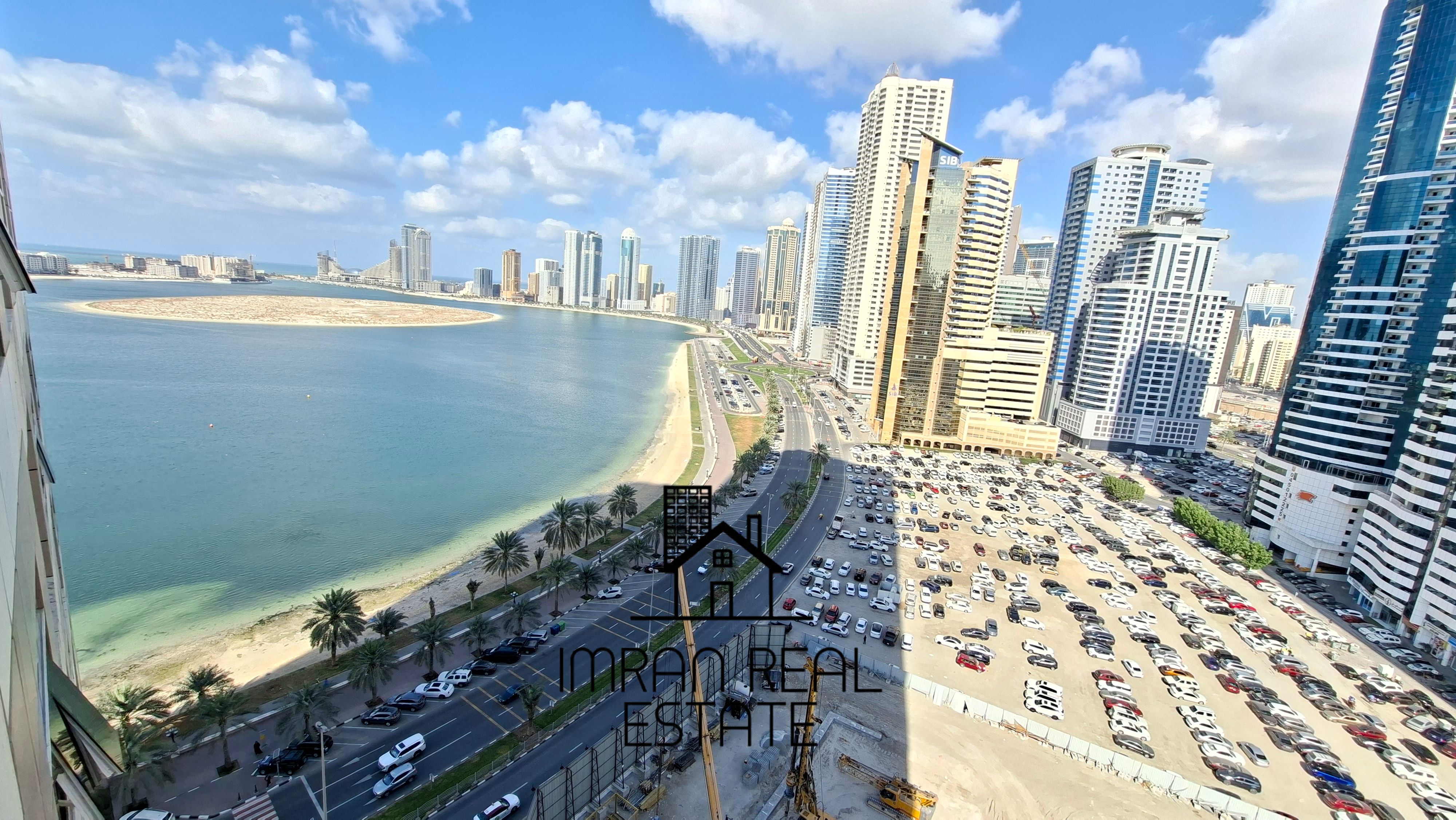 Spacious 1BHK|free Parking|sea view and balcony
