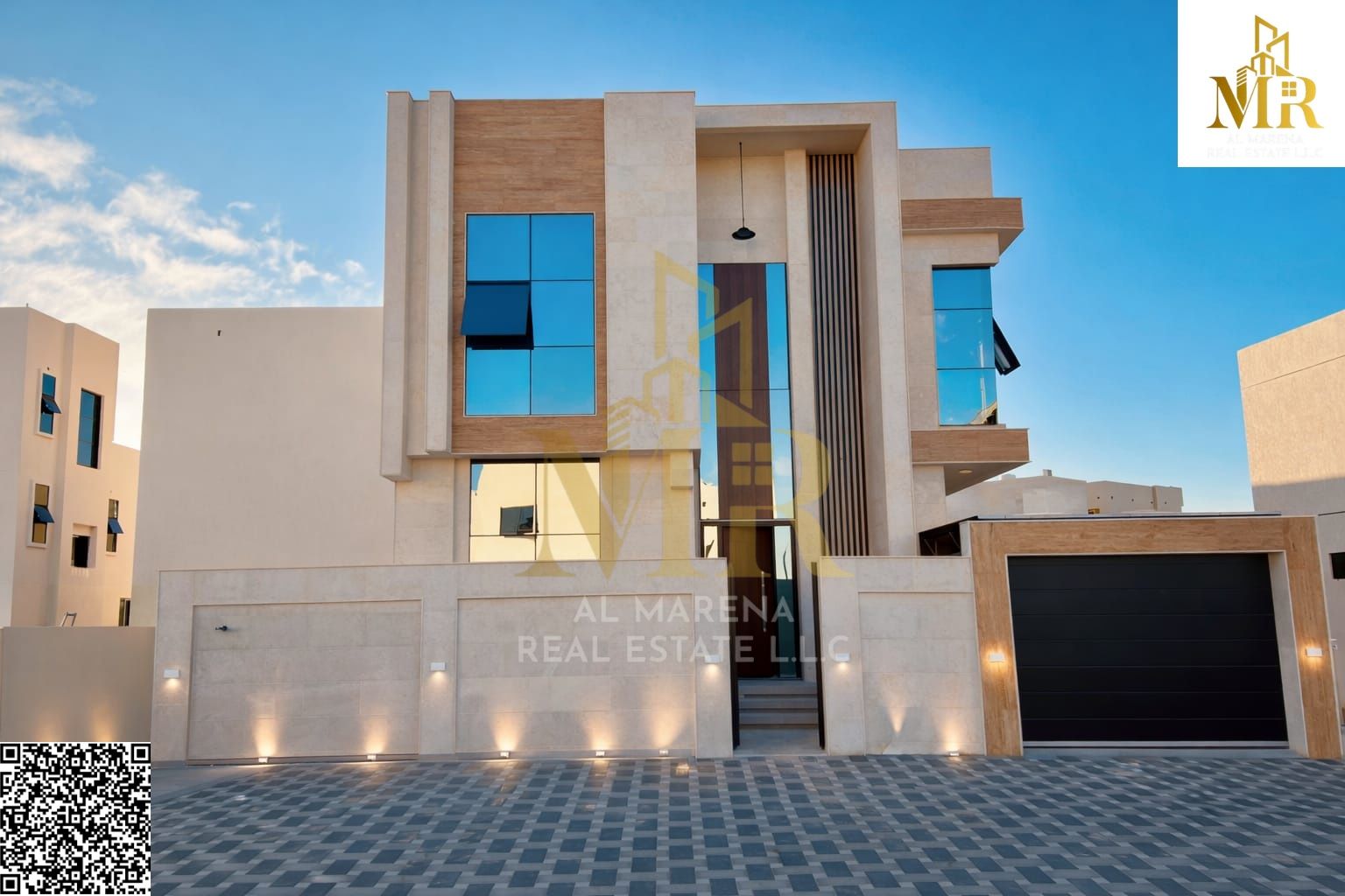 Villa for sale directly from the owner, freehold, open to all nationalities, including registration and ownership fees. Two floors with a courtyard se