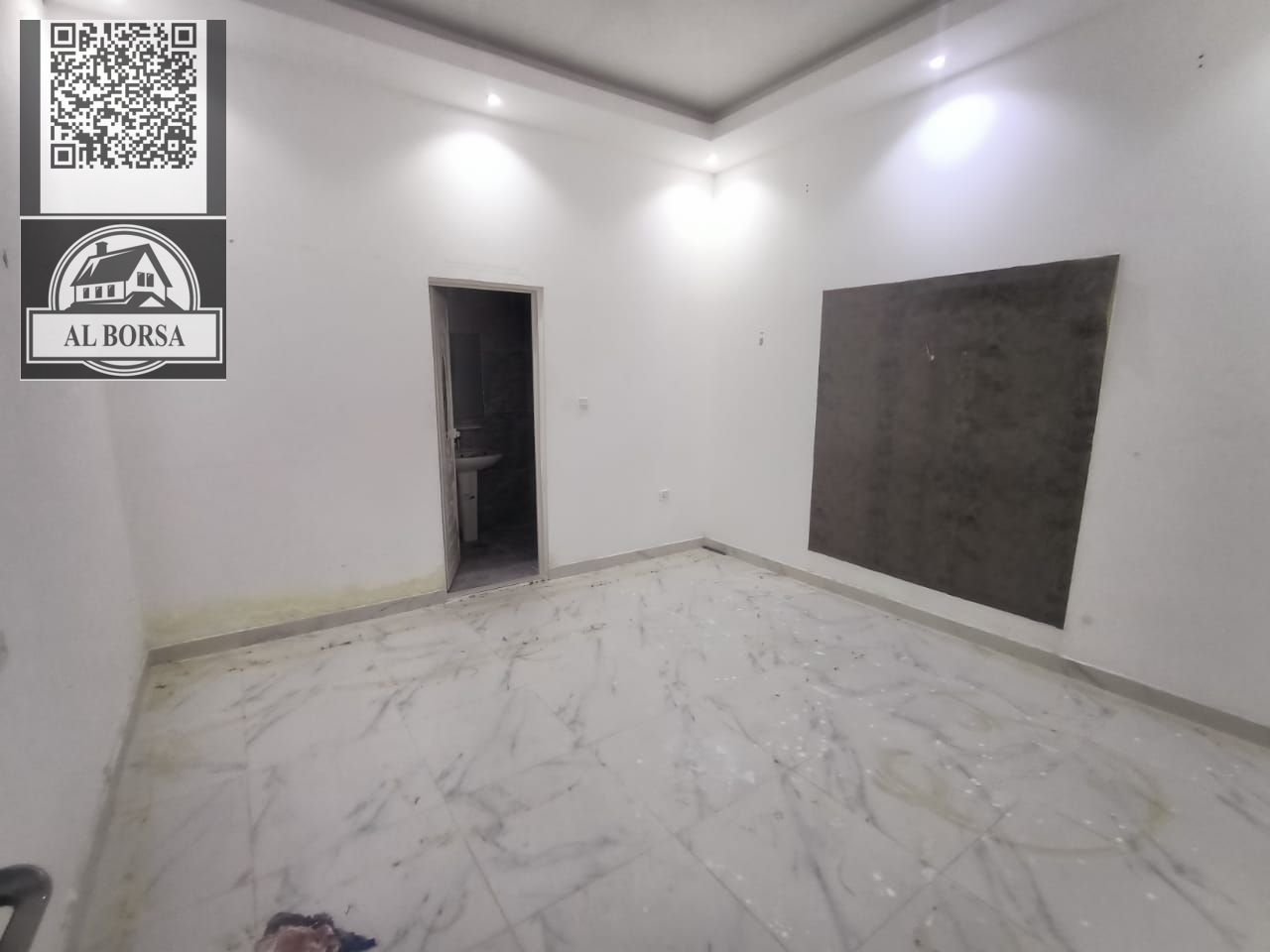 Villa for rent – Al Zahia | 5 bedrooms + majlis + living room | Land area 3,014 sq ft | AED 80,000 / 4 installments | AED 10,000 security depo