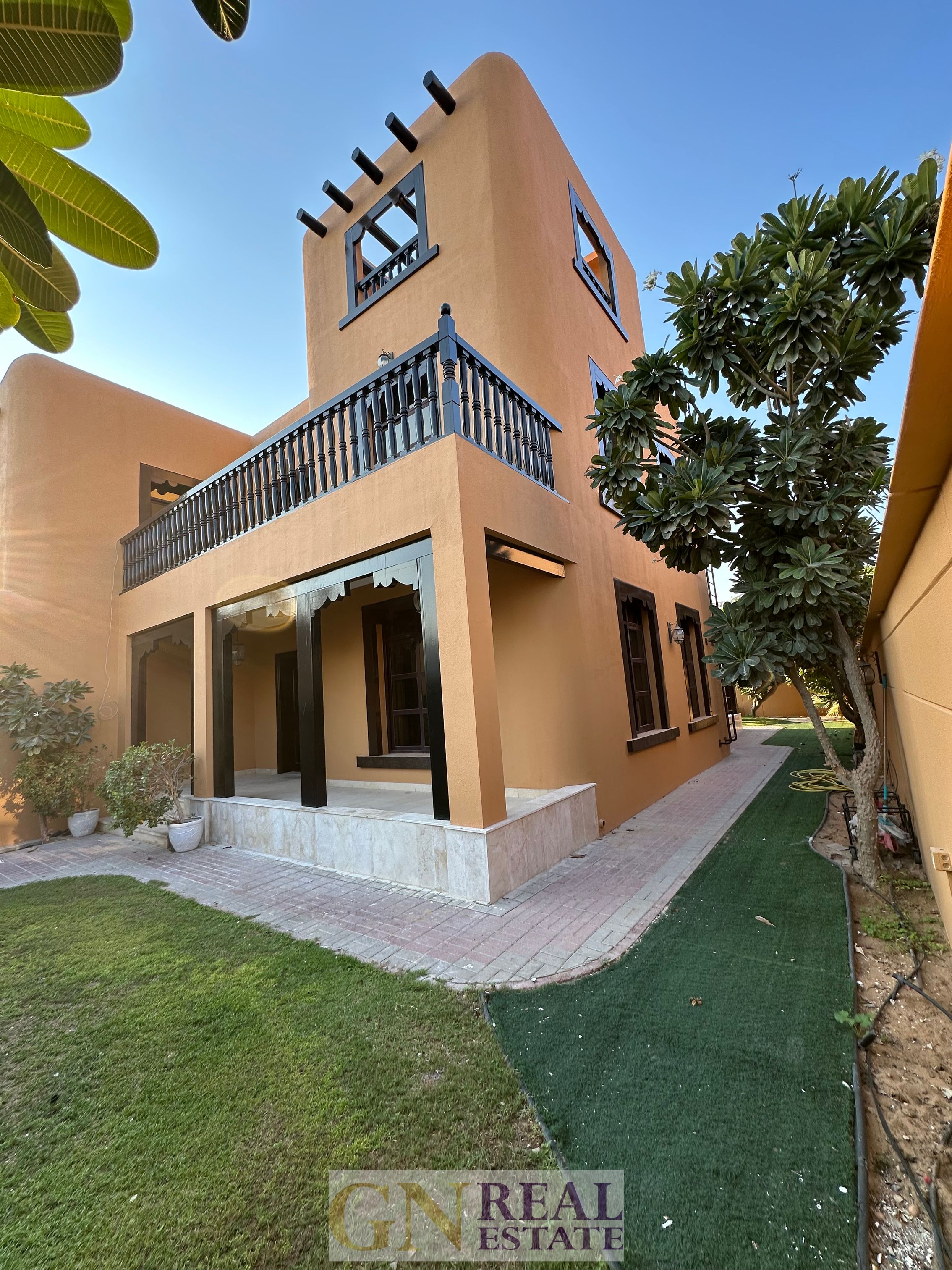 Elegant 5BR Villa + Big Family Room + Maid Rooms in Falcon City | Semi-Detached | High-end Upgraded