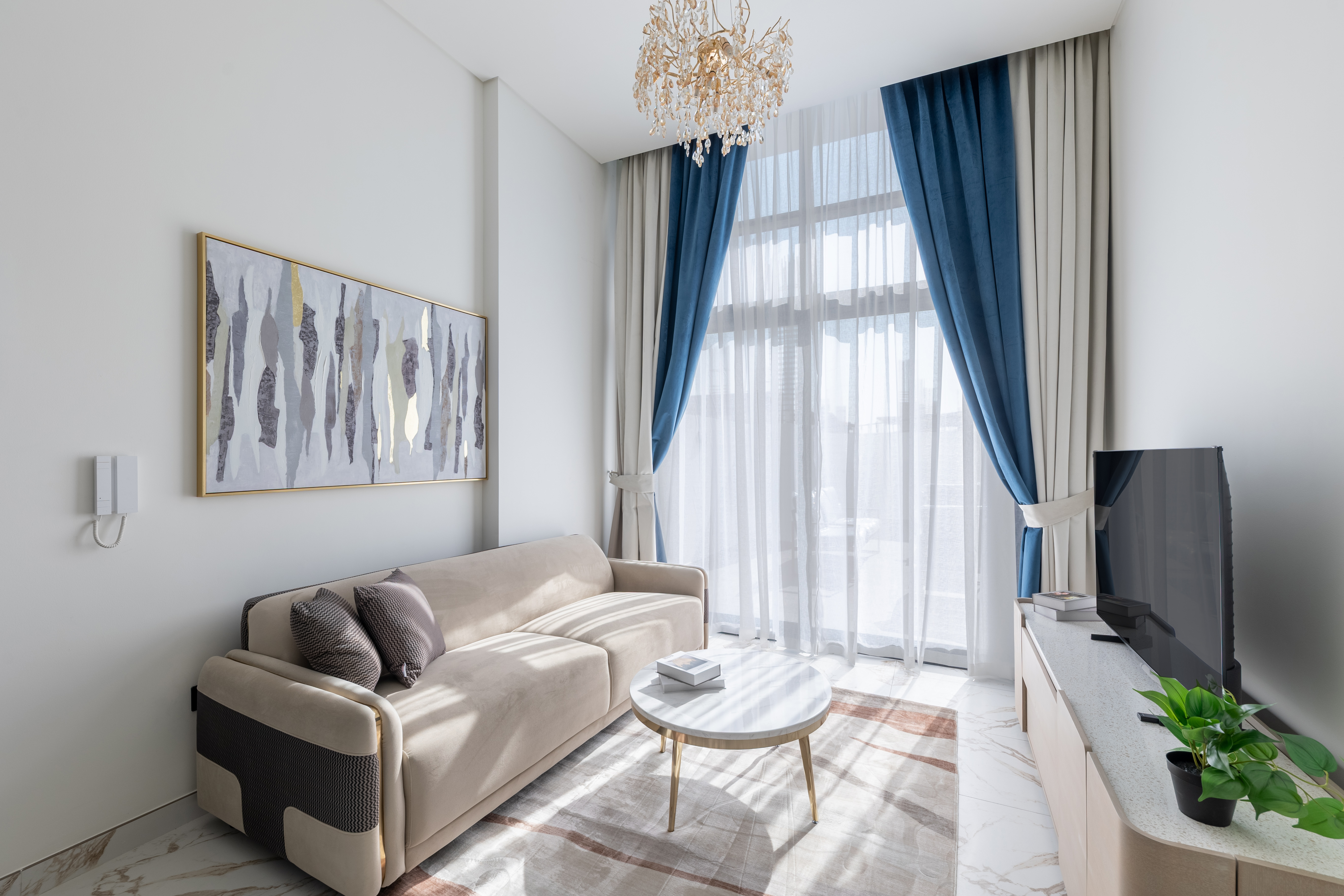 Ground floor | Spacious layout | Prime International City location