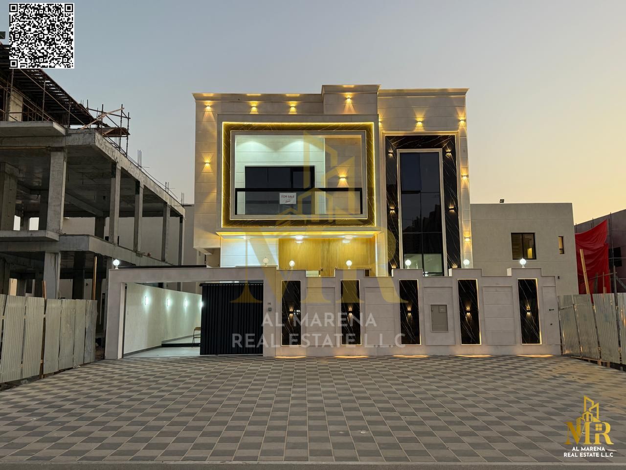 Villa in a prime location, 5 master bedrooms, Majlis & living area with washrooms, competitively priced, perfect for family living or investment.