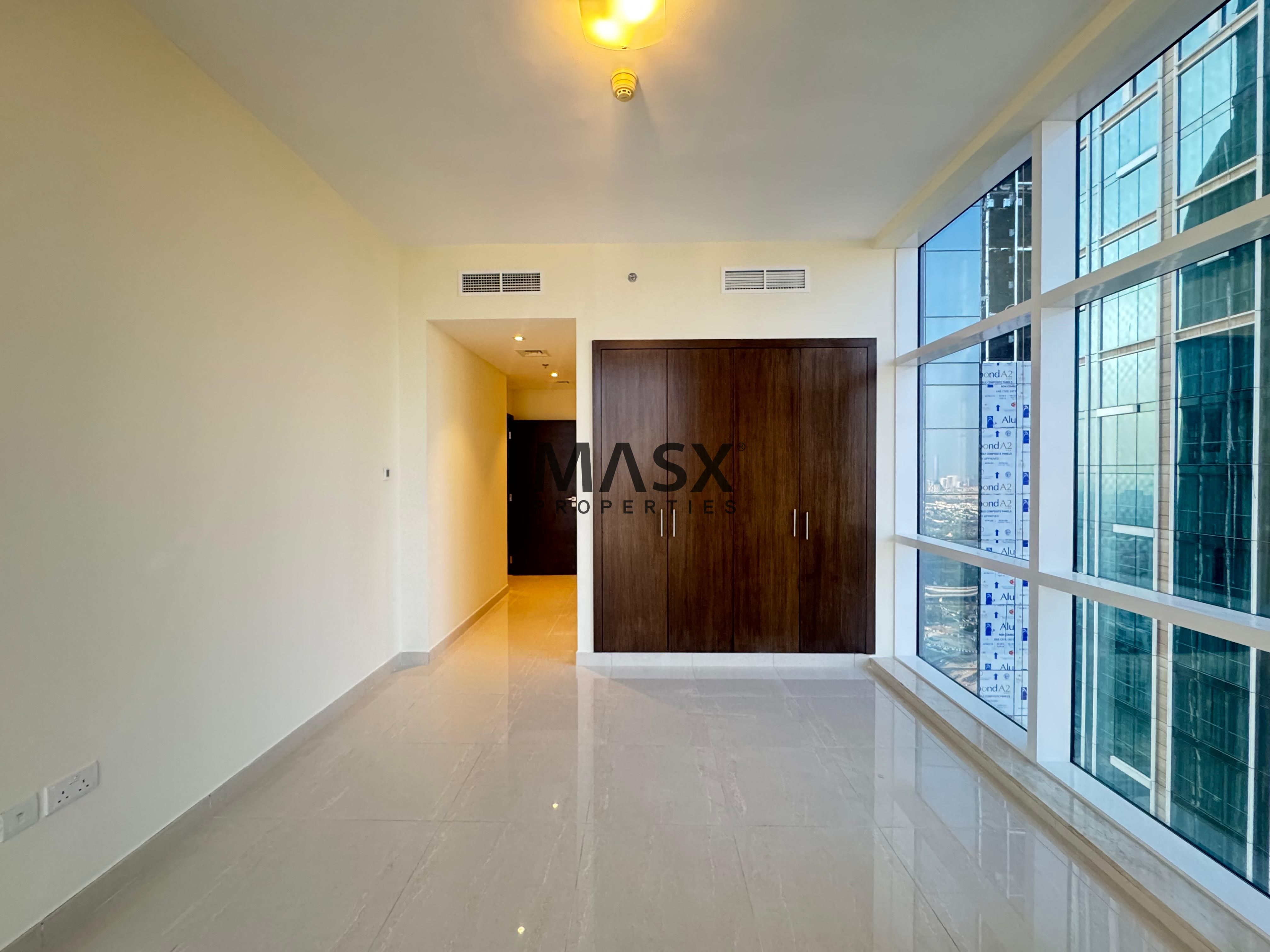 Ready to Move | Unfurnished | Prime SZR Location