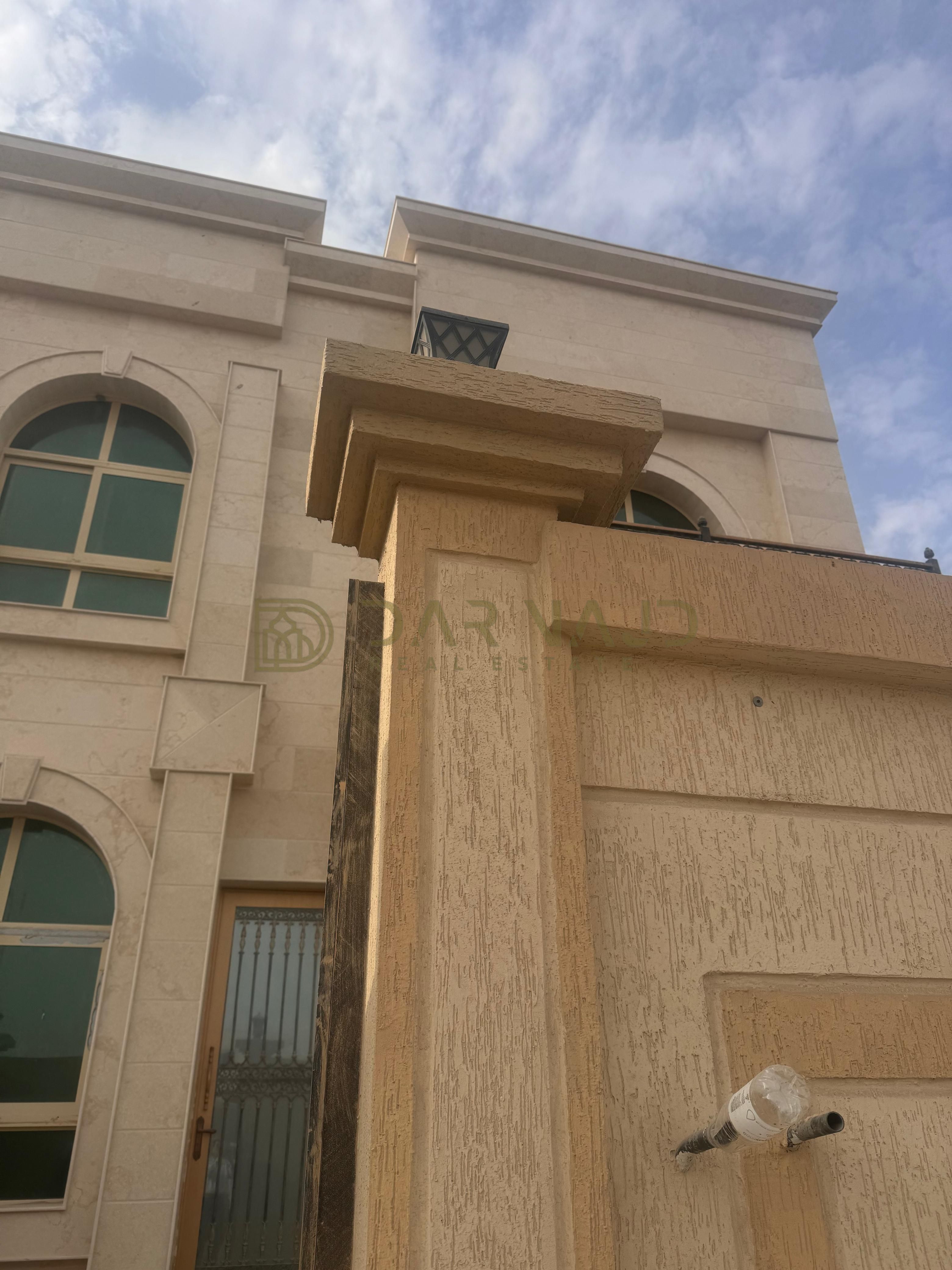 Breathtaking and first inhabitant villa for rent Al Ruqaibah - Sharjah