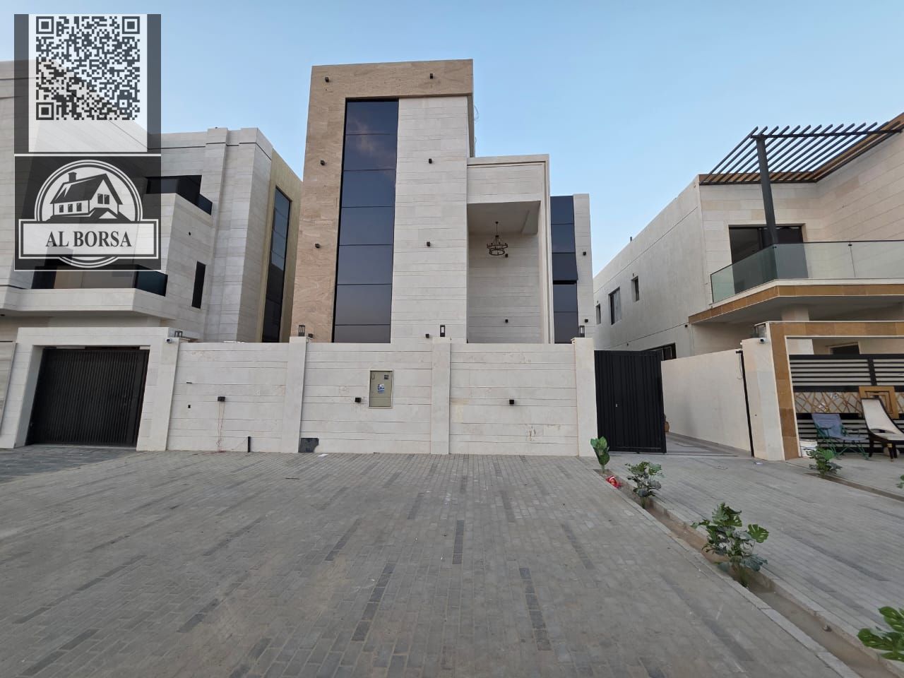 Luxury Villa for Sale – Al Helio, Ajman | 5 Master Bedrooms + Majlis + Living Room + Maid's Room | Ground + First + Roof | Land Area 3,014 sq ft