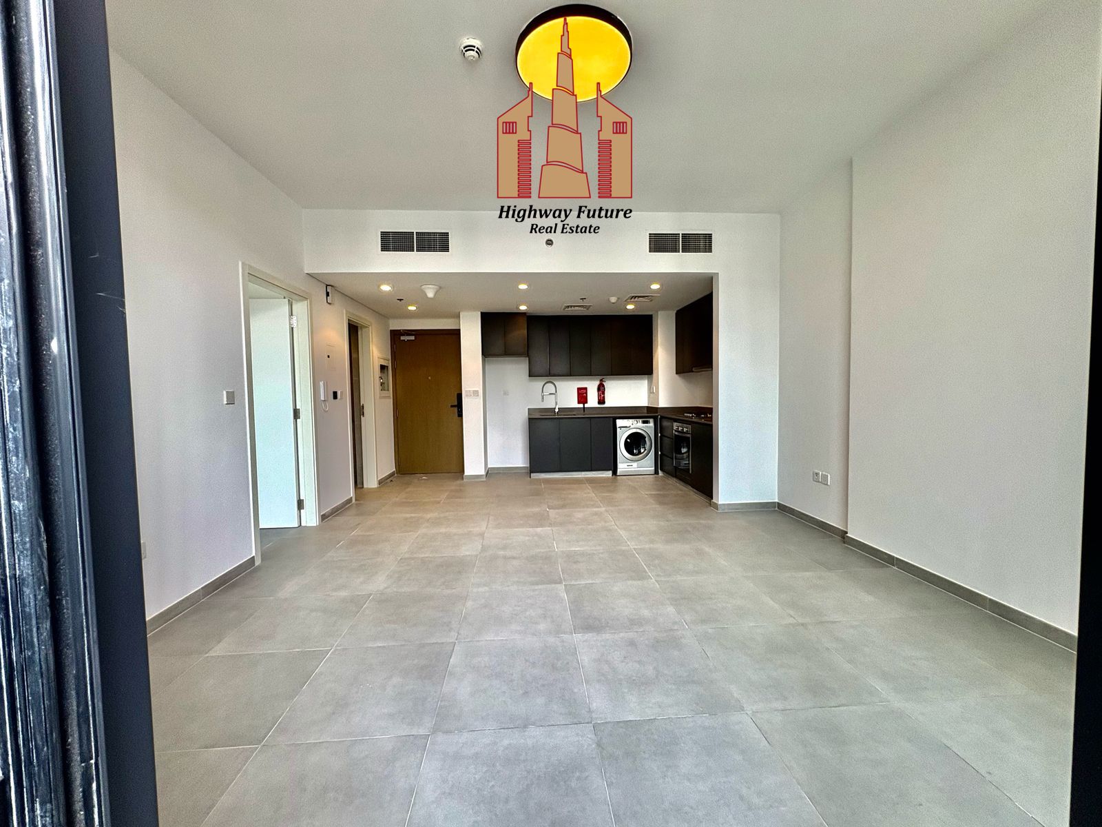 Spqcious 1Bhk Corner Unit in Tiraz Building Aljada |1cheq 62k 4cheq 65k |All Amenities