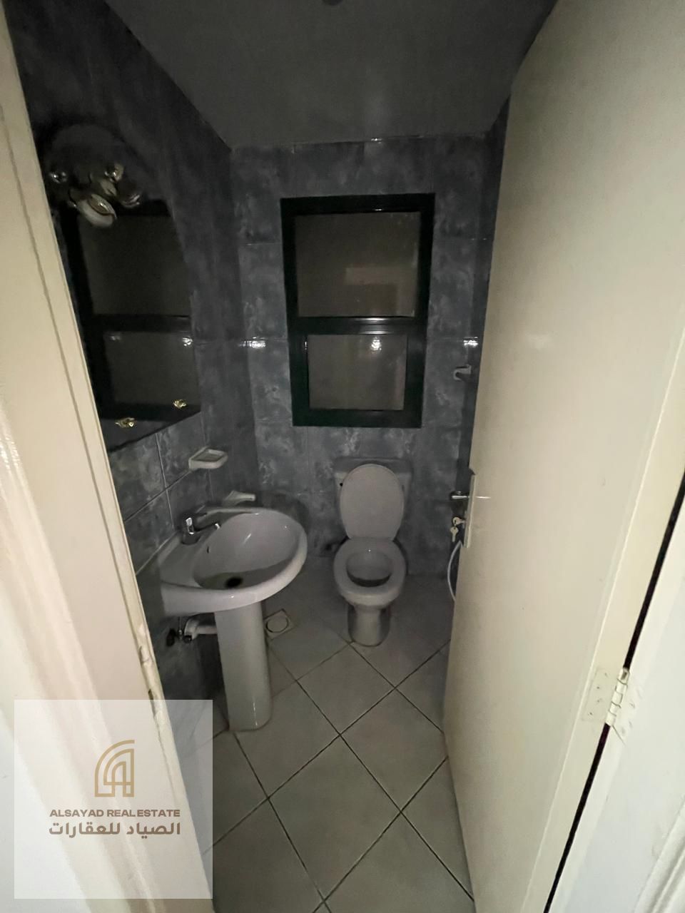 Investment or Residential Opportunity | Spacious 3-Bedroom Apartment + Living Room in Al Majaz 3 – Sharjah