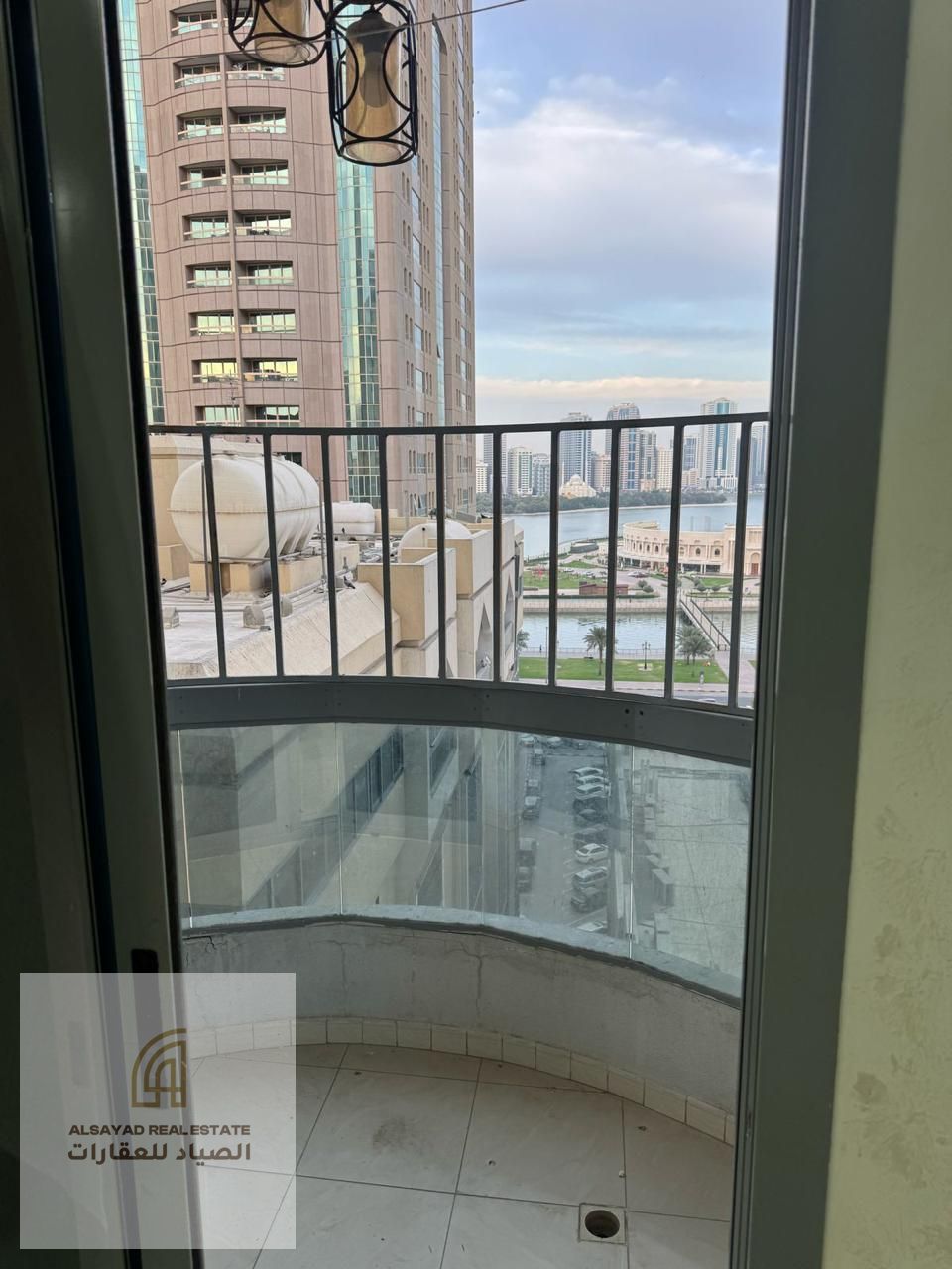 Excellent Investment Opportunity | Spacious 3-Bedroom Apartment + Living Room in Al Majaz 3 – Sharjah